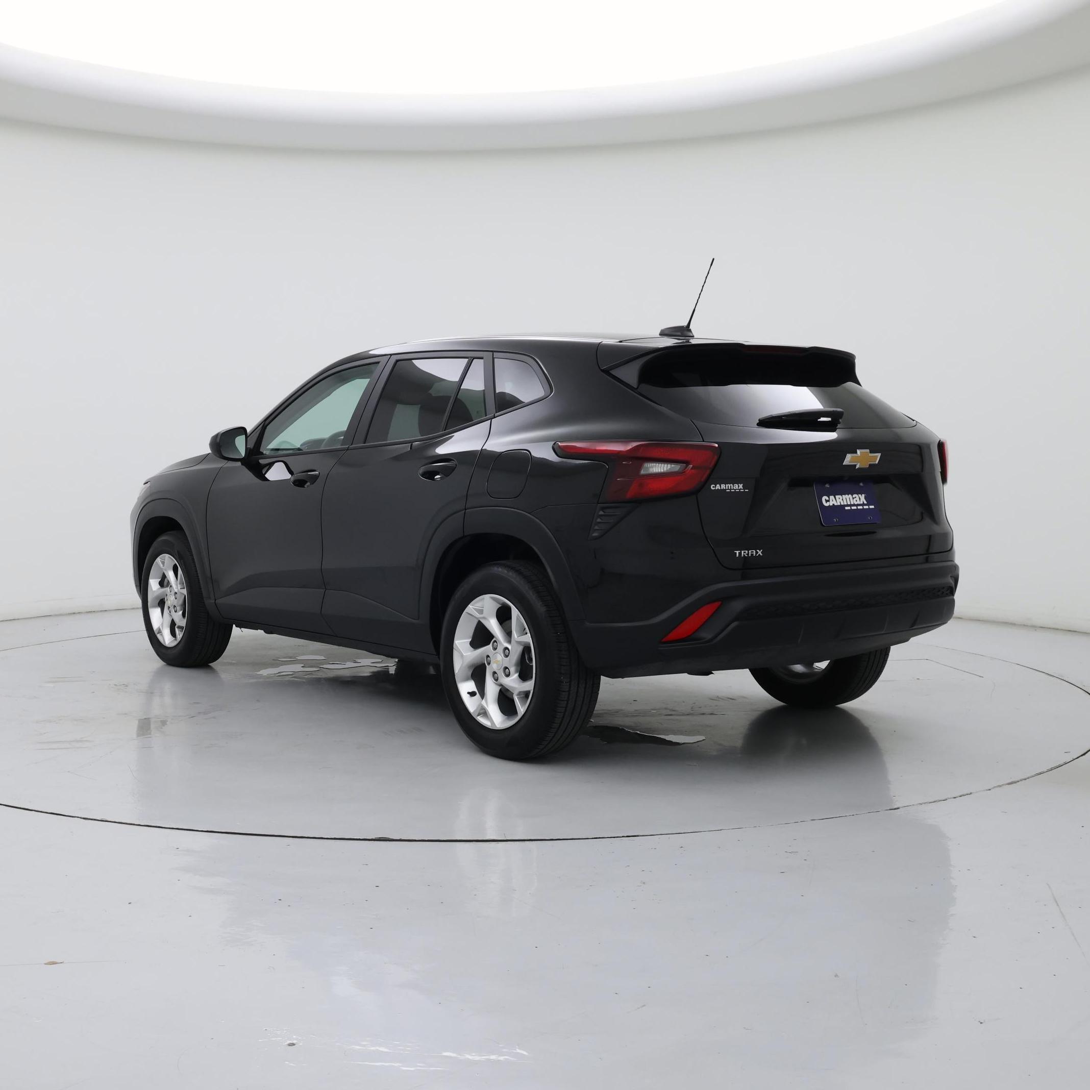 Thumbnail: 2024 Chevrolet Trax - 2