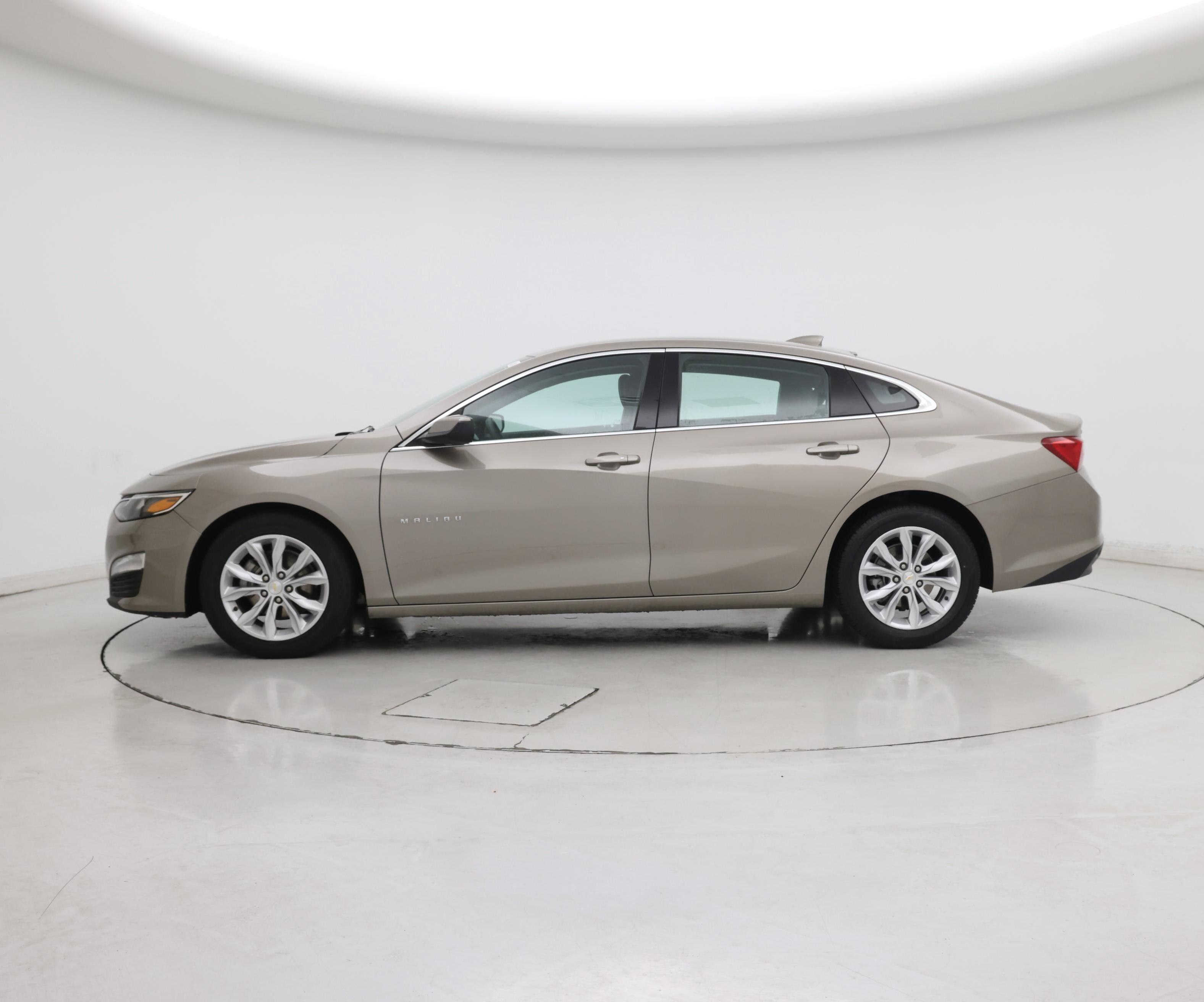 Thumbnail: 2023 Chevrolet Malibu - 3
