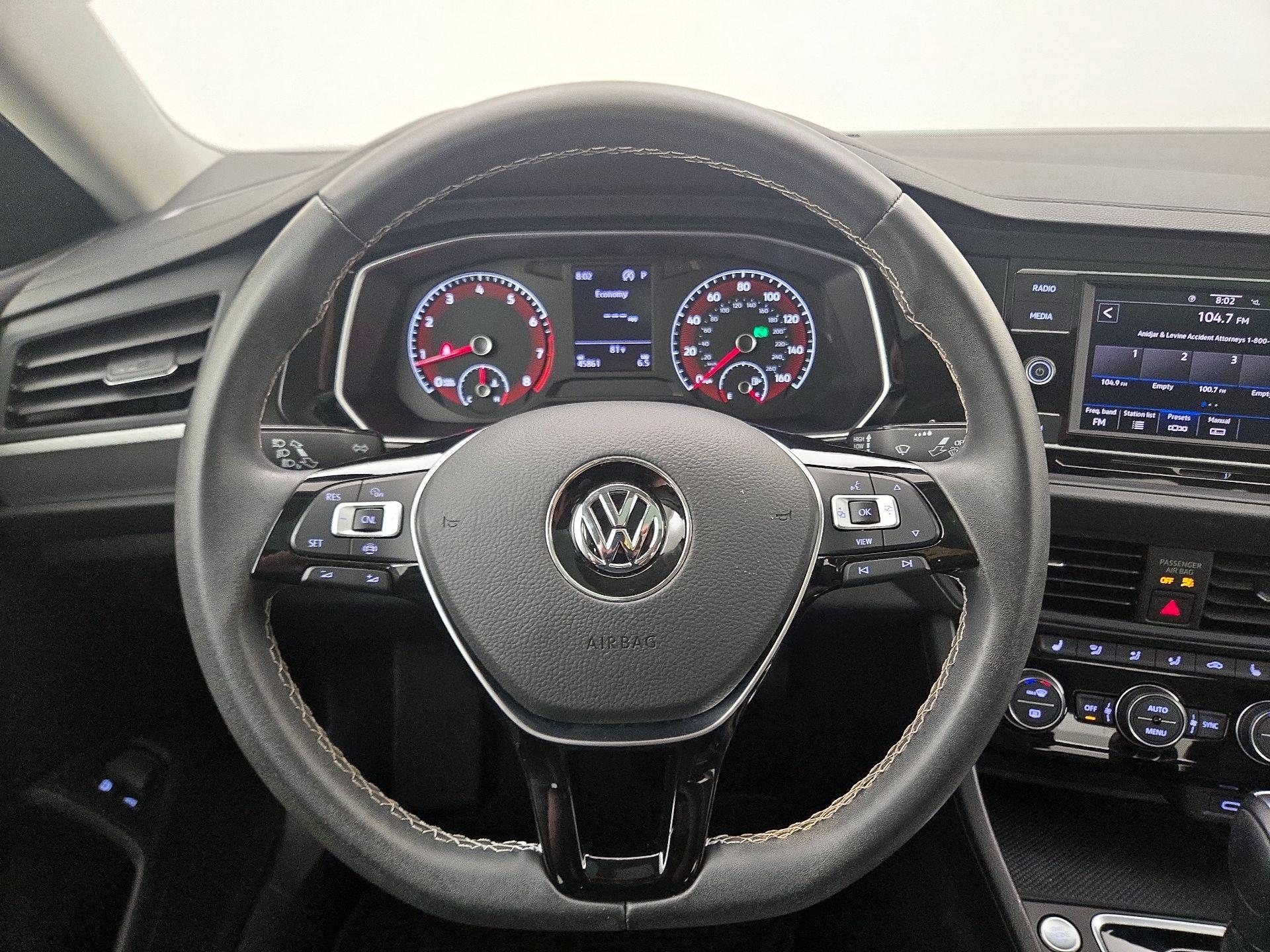 Thumbnail: 2021 Volkswagen Jetta - 10