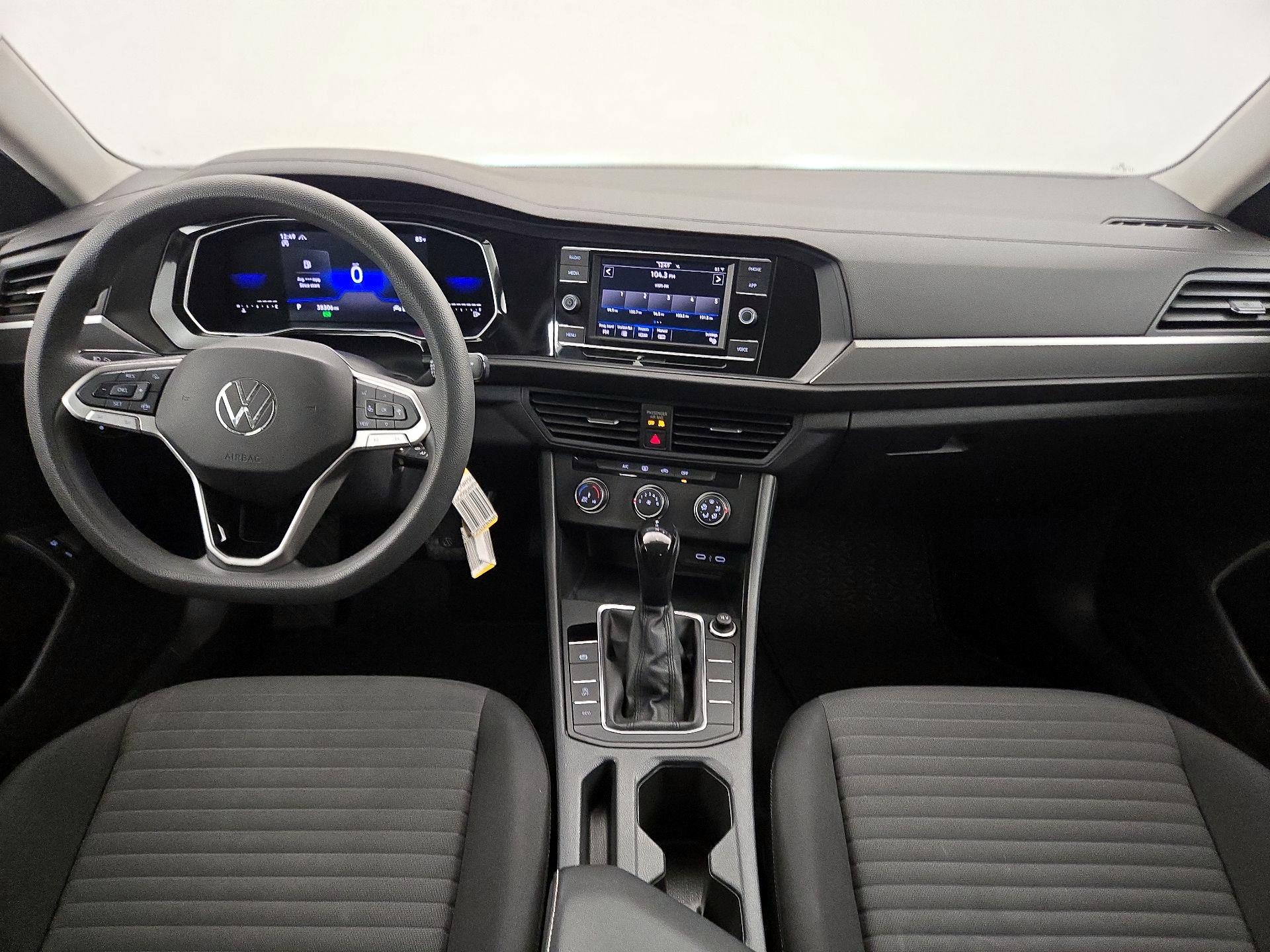 Thumbnail: 2022 Volkswagen Jetta - 9