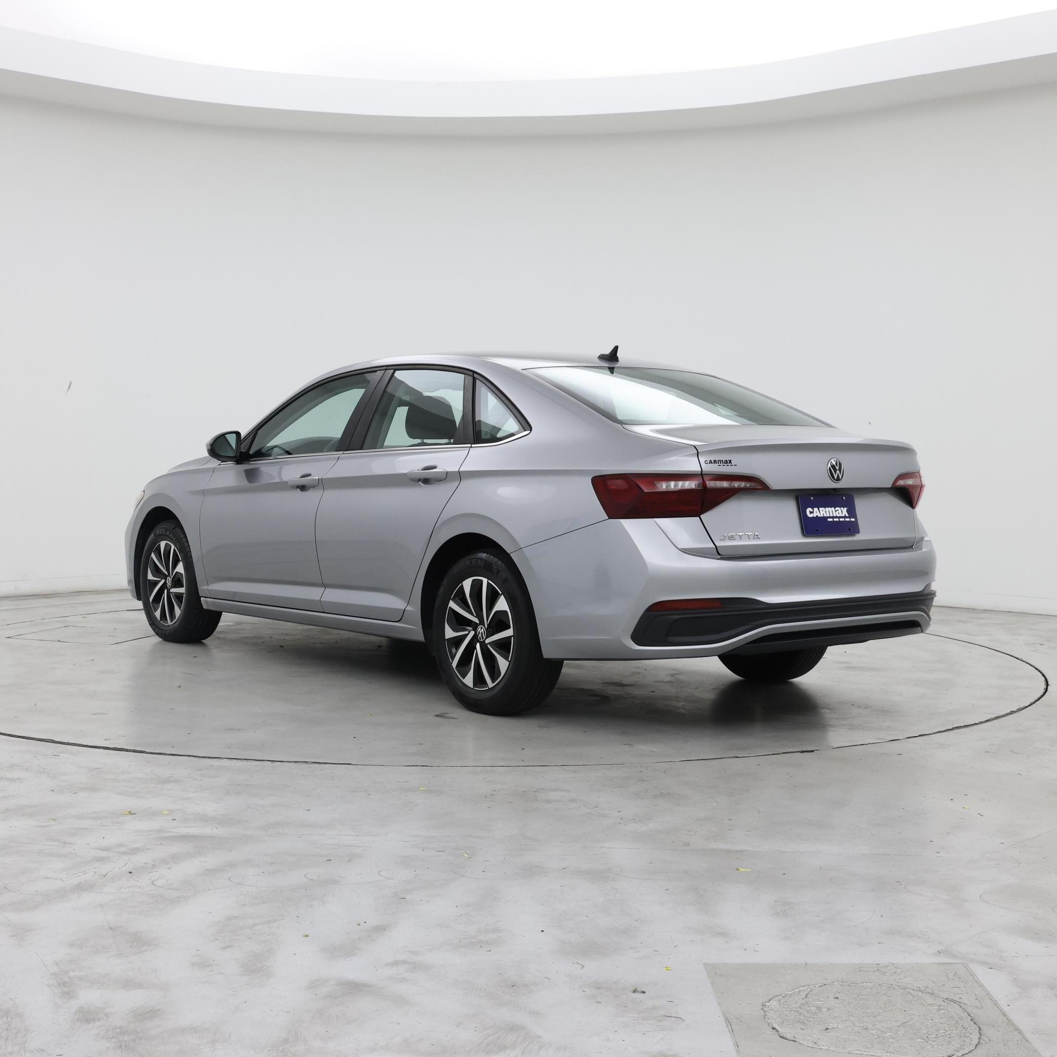 Thumbnail: 2022 Volkswagen Jetta - 2