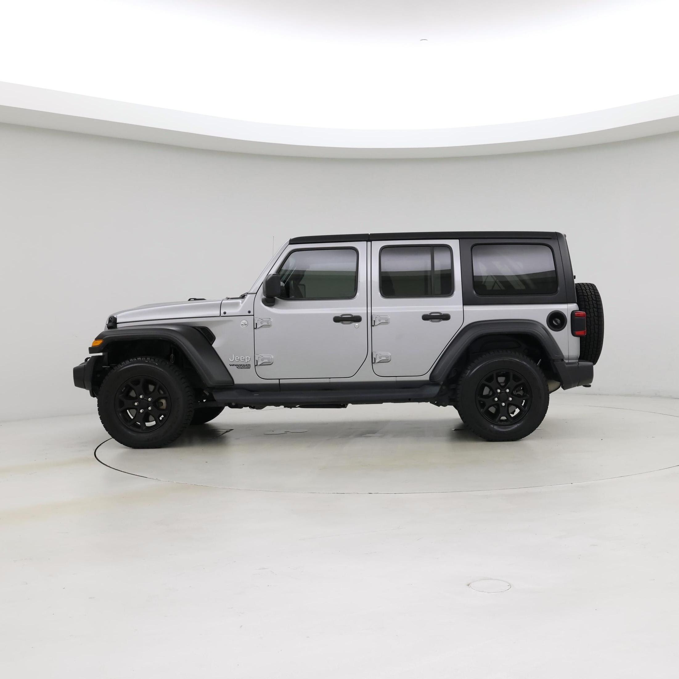 Thumbnail: 2020 Jeep Wrangler - 3