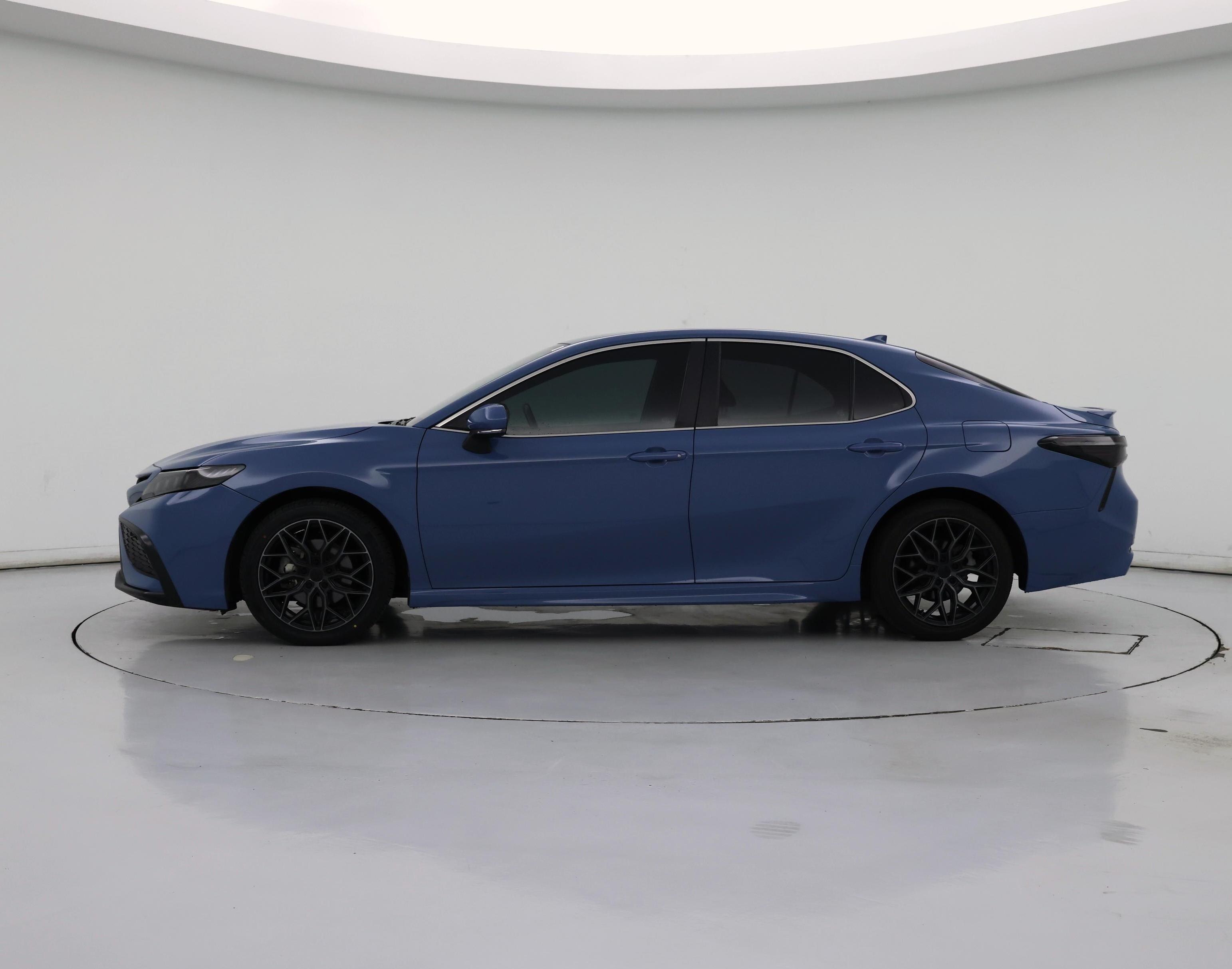 Thumbnail: 2023 Toyota Camry - 3
