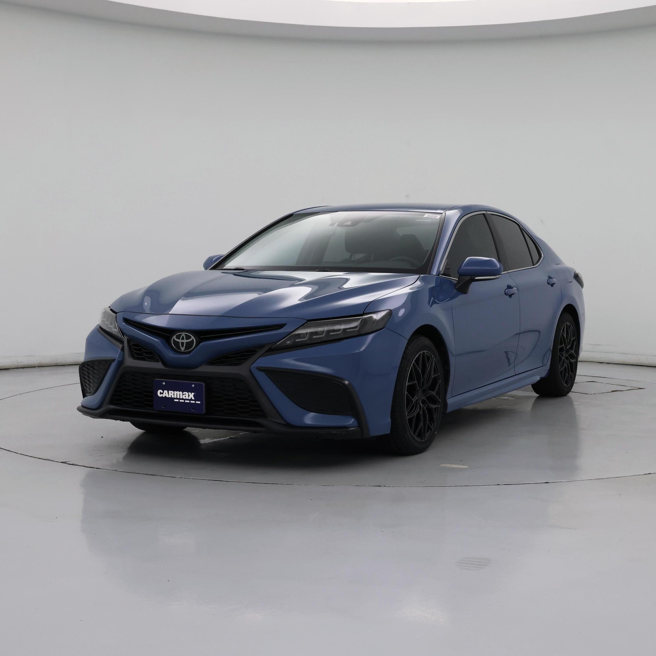 Thumbnail: 2023 Toyota Camry - 4