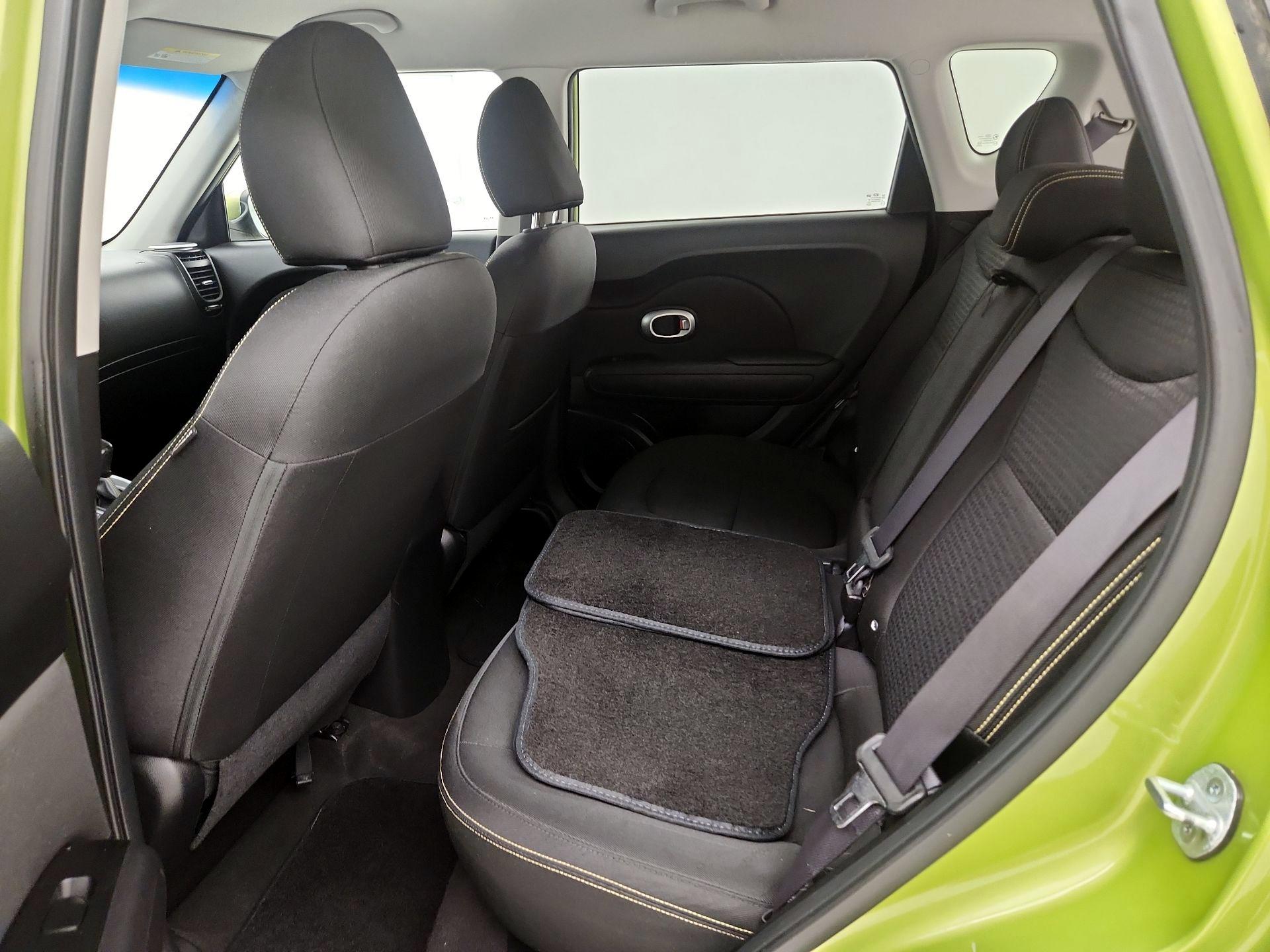 Thumbnail: 2016 Kia Soul - 18