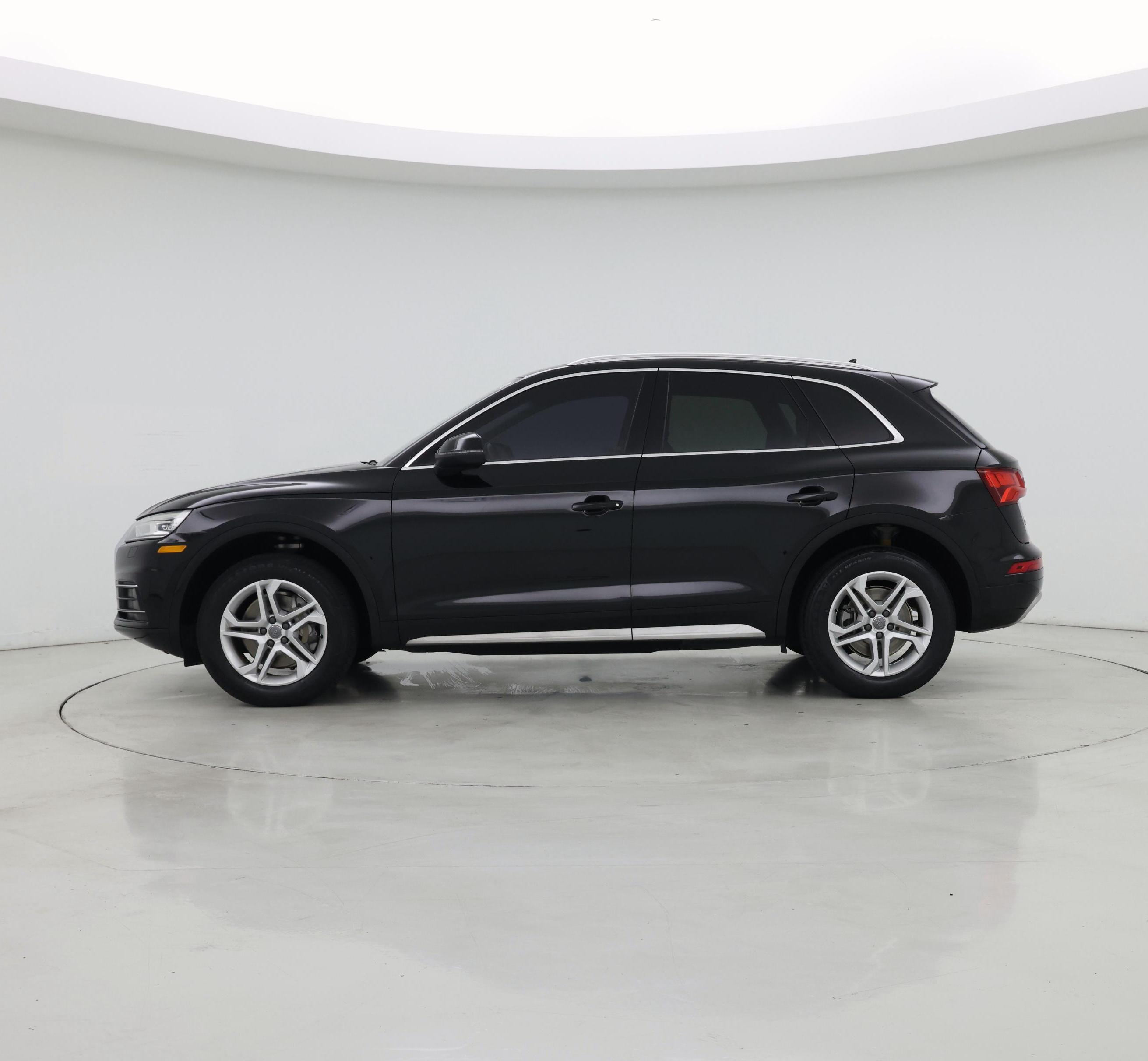 Thumbnail: 2019 Audi Q5 - 3