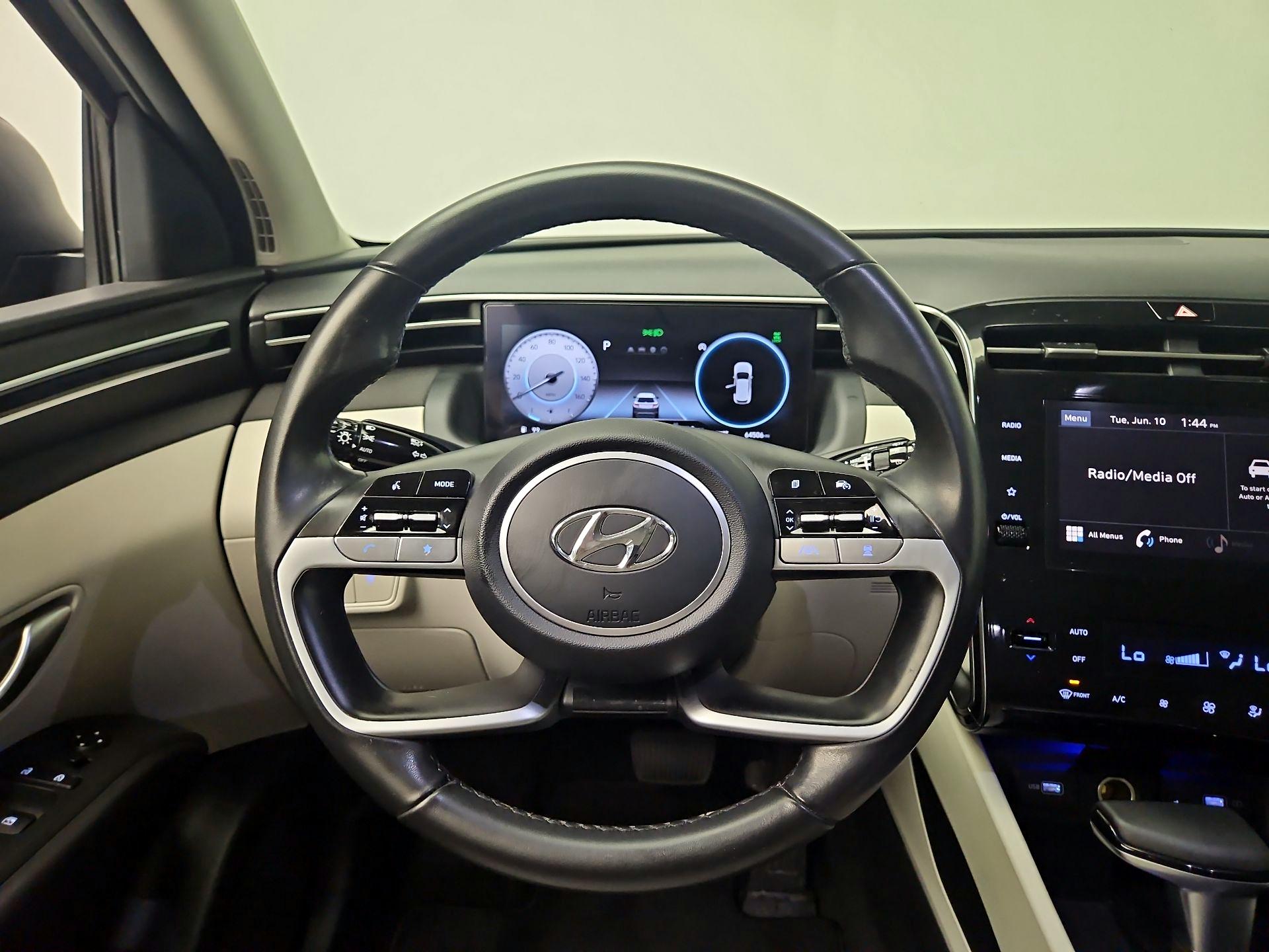 Thumbnail: 2023 Hyundai Tucson - 10