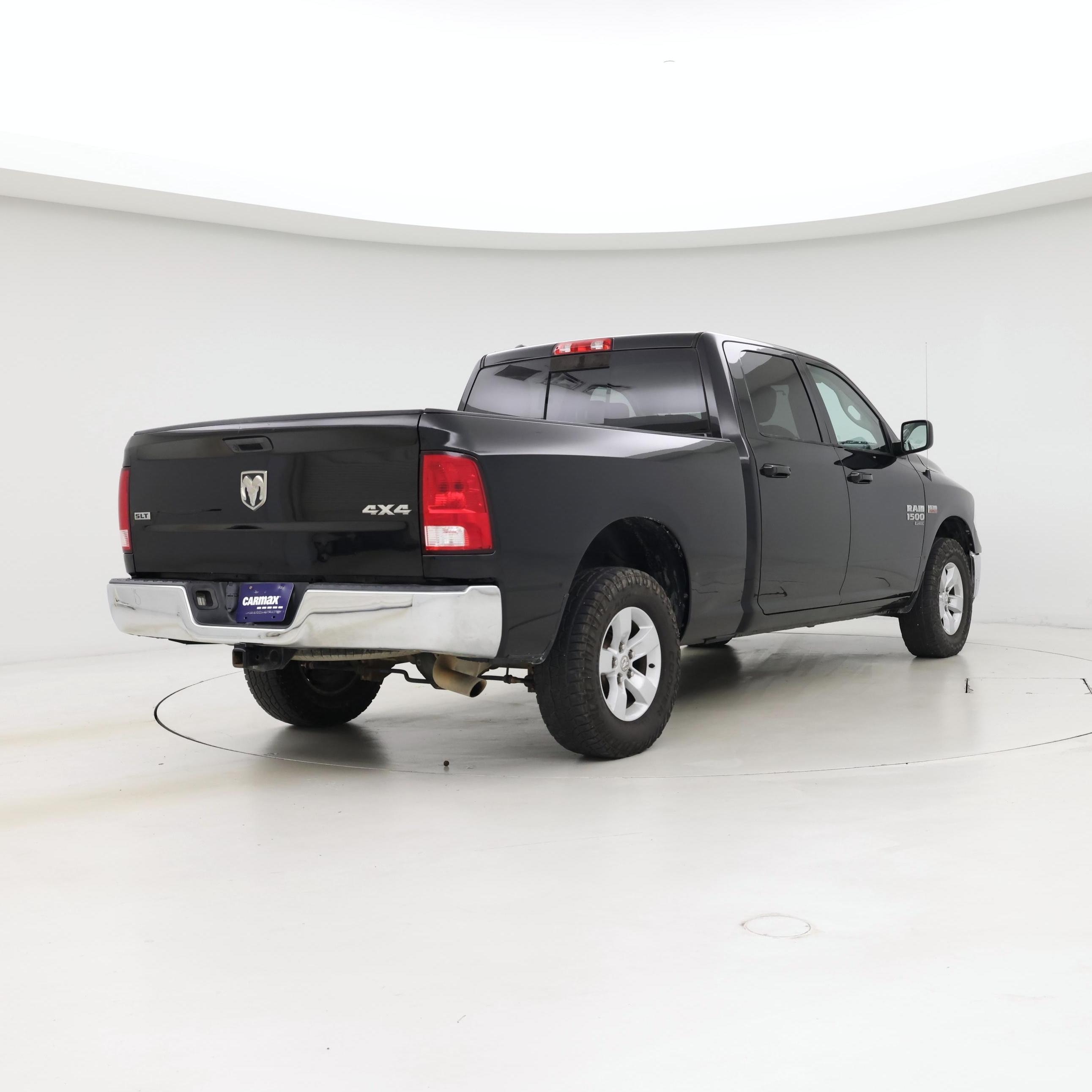Thumbnail: 2019 RAM 1500 Classic - 8