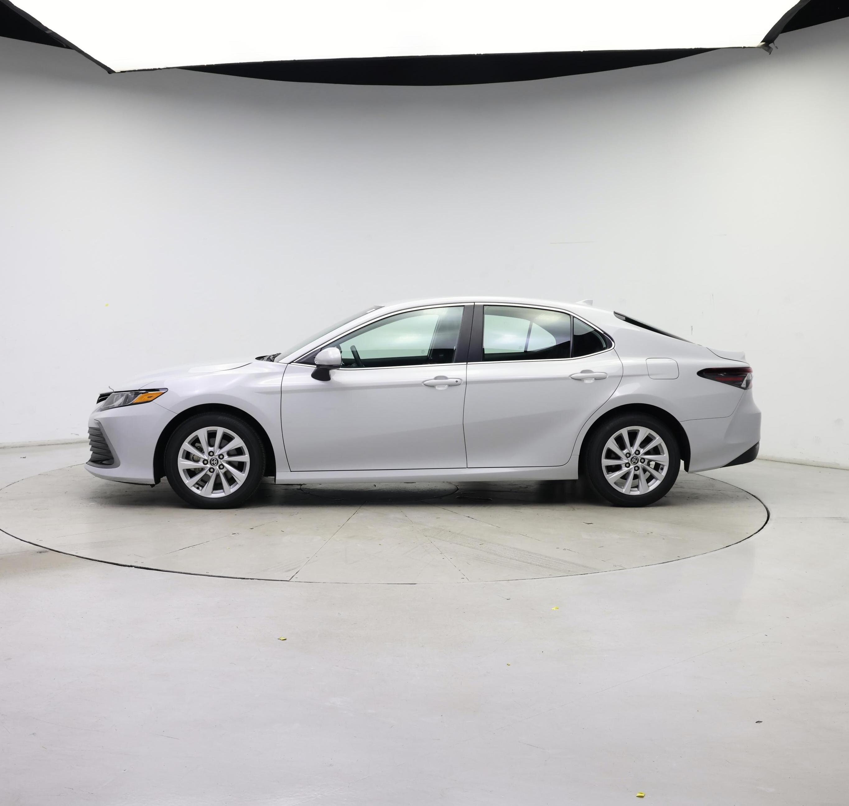 Thumbnail: 2024 Toyota Camry - 3