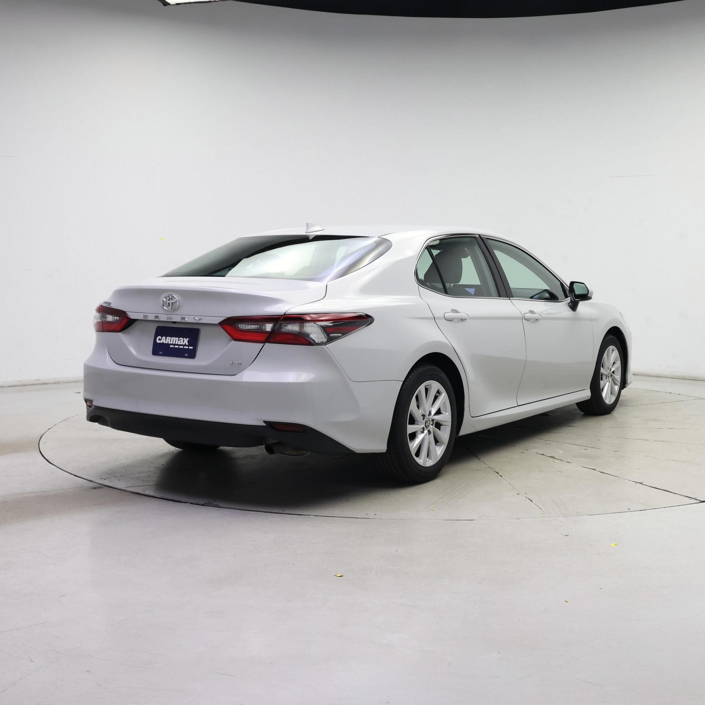 Thumbnail: 2024 Toyota Camry - 8