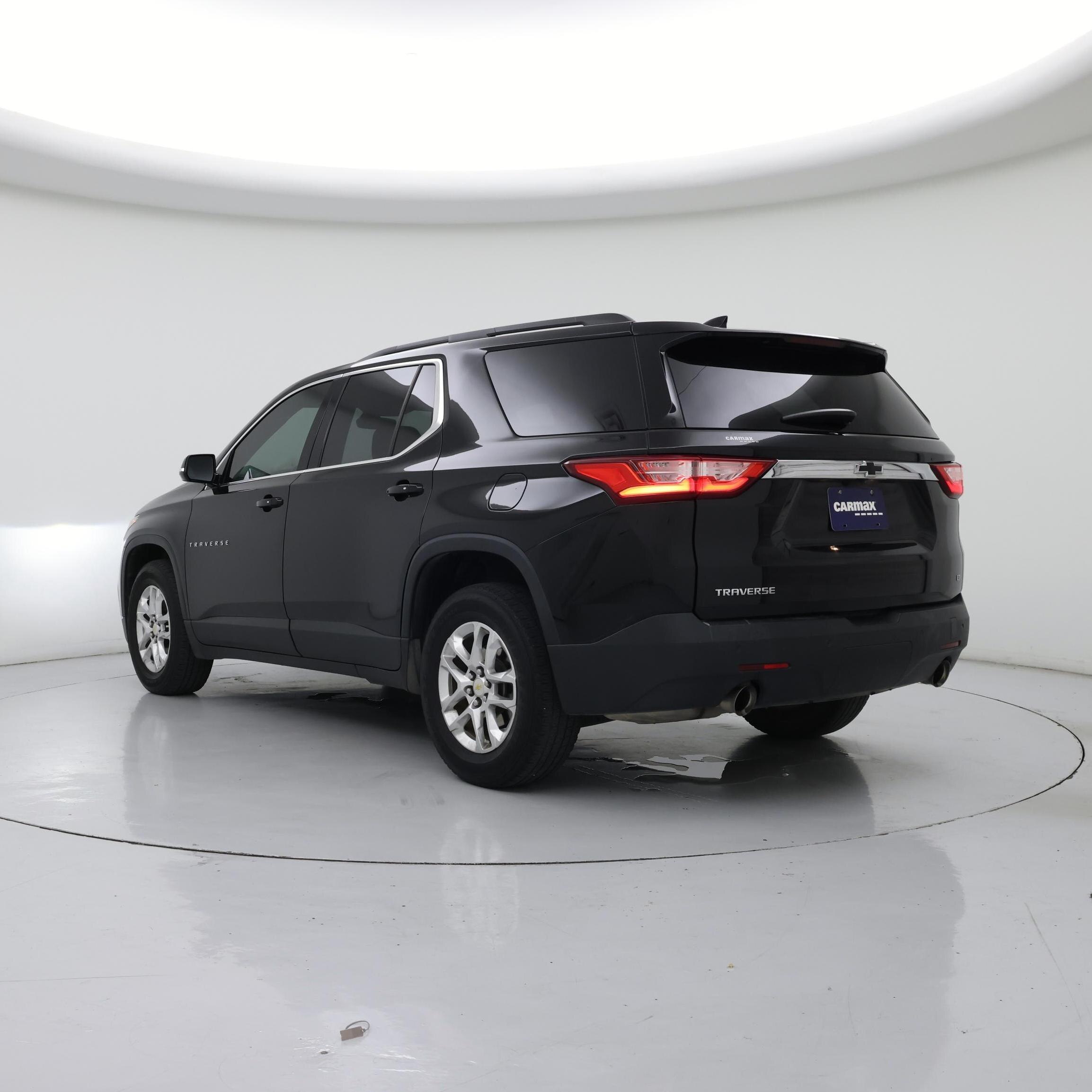Thumbnail: 2019 Chevrolet Traverse - 2