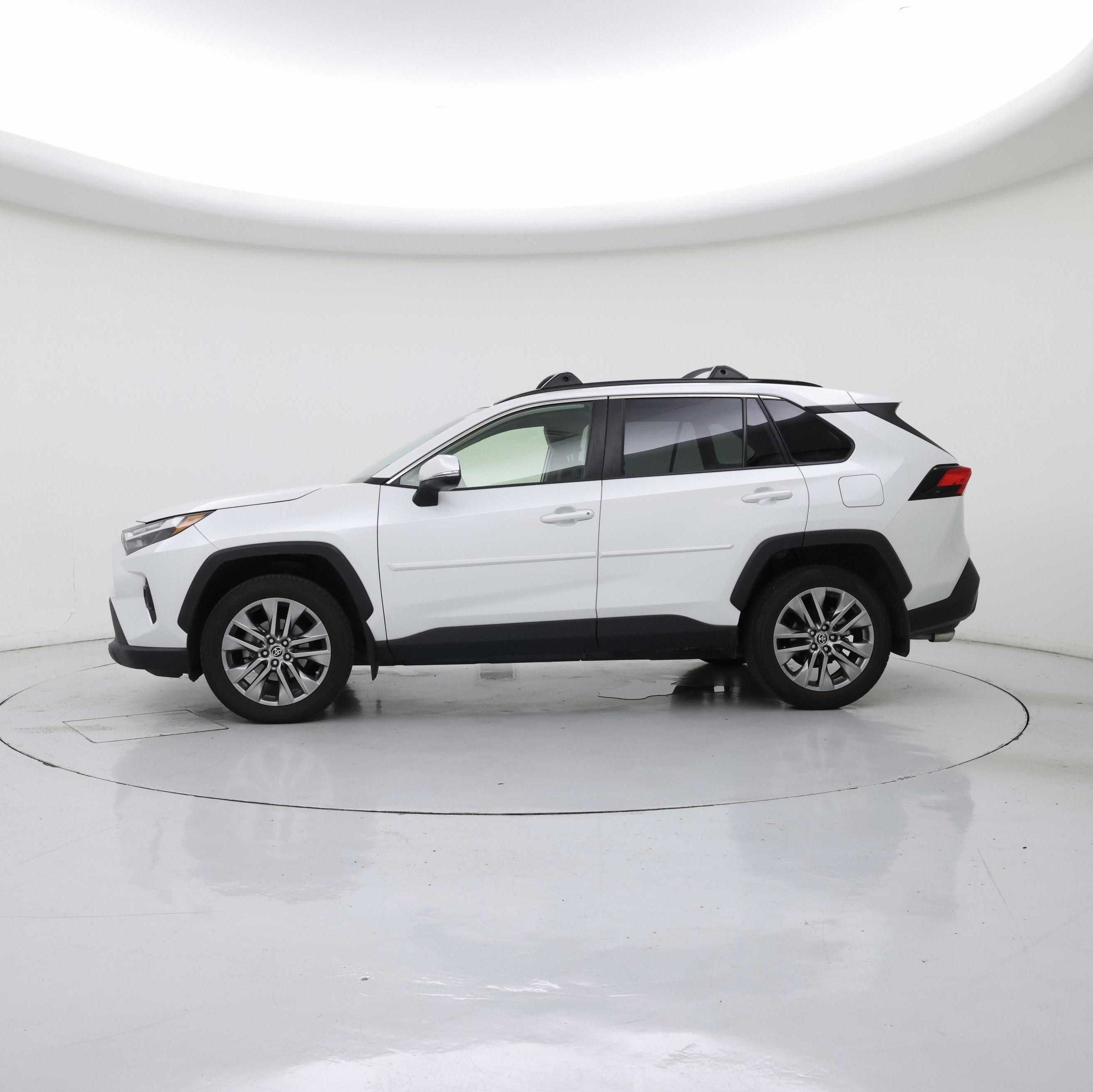 Thumbnail: 2023 Toyota RAV4 - 3