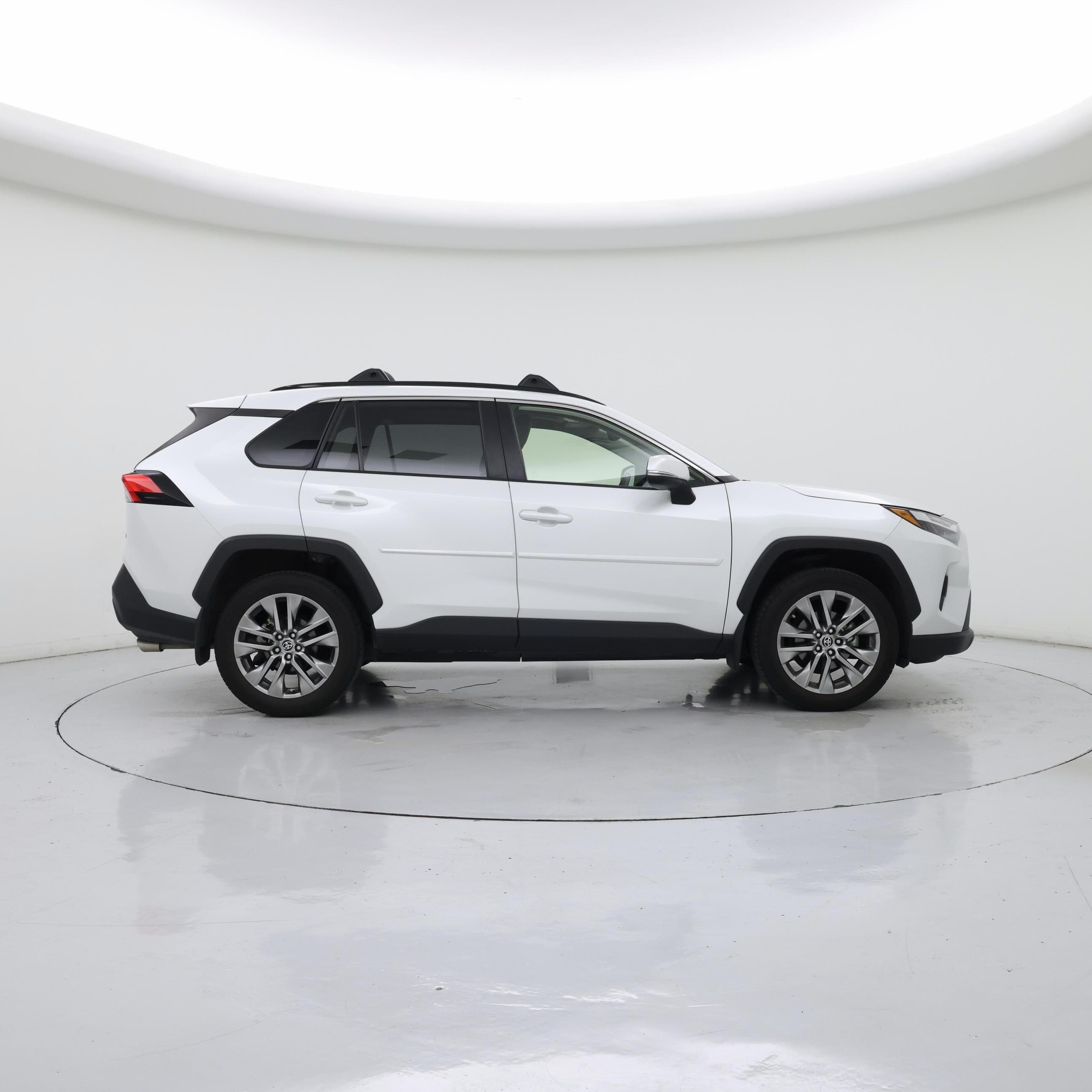 Thumbnail: 2023 Toyota RAV4 - 7