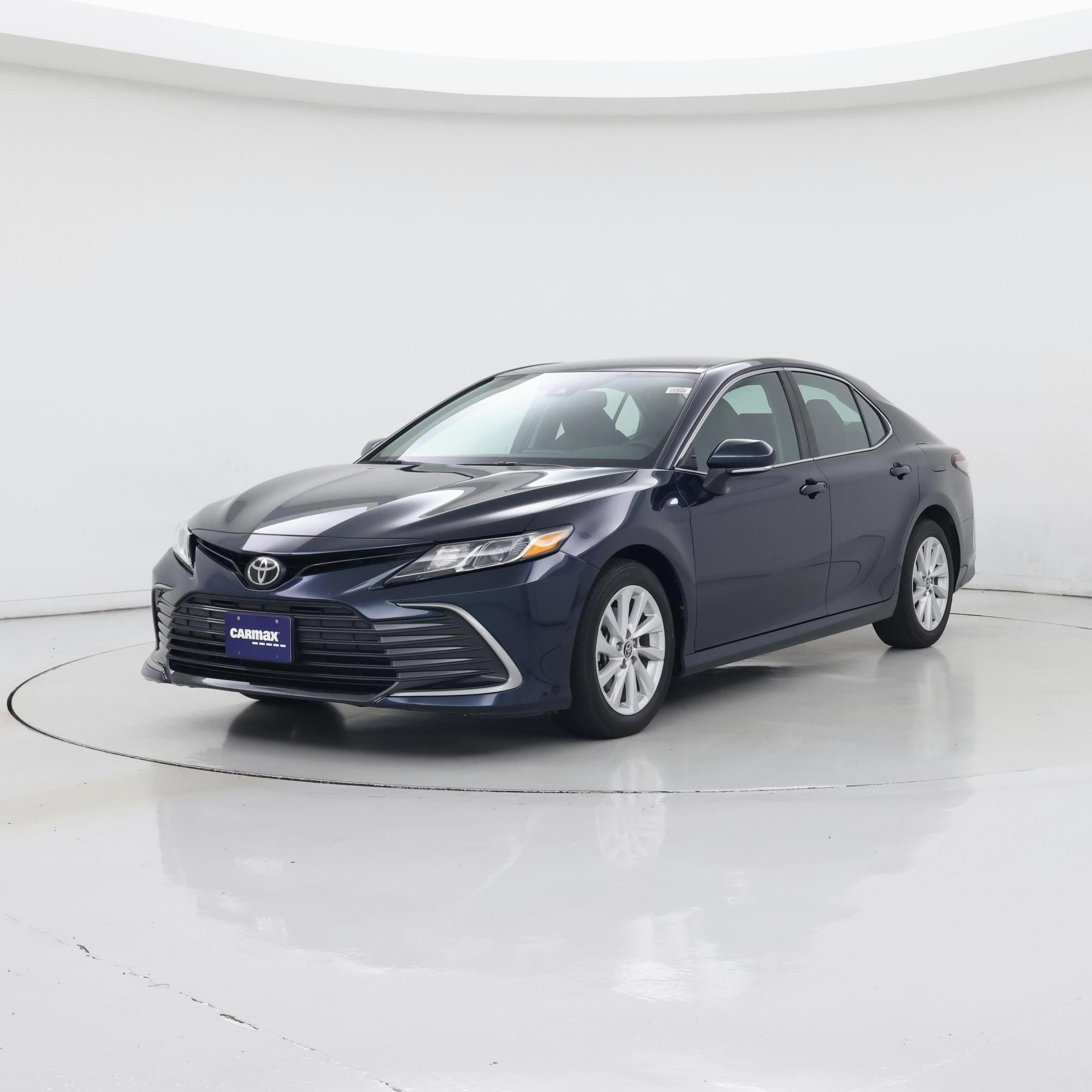 Thumbnail: 2021 Toyota Camry - 4