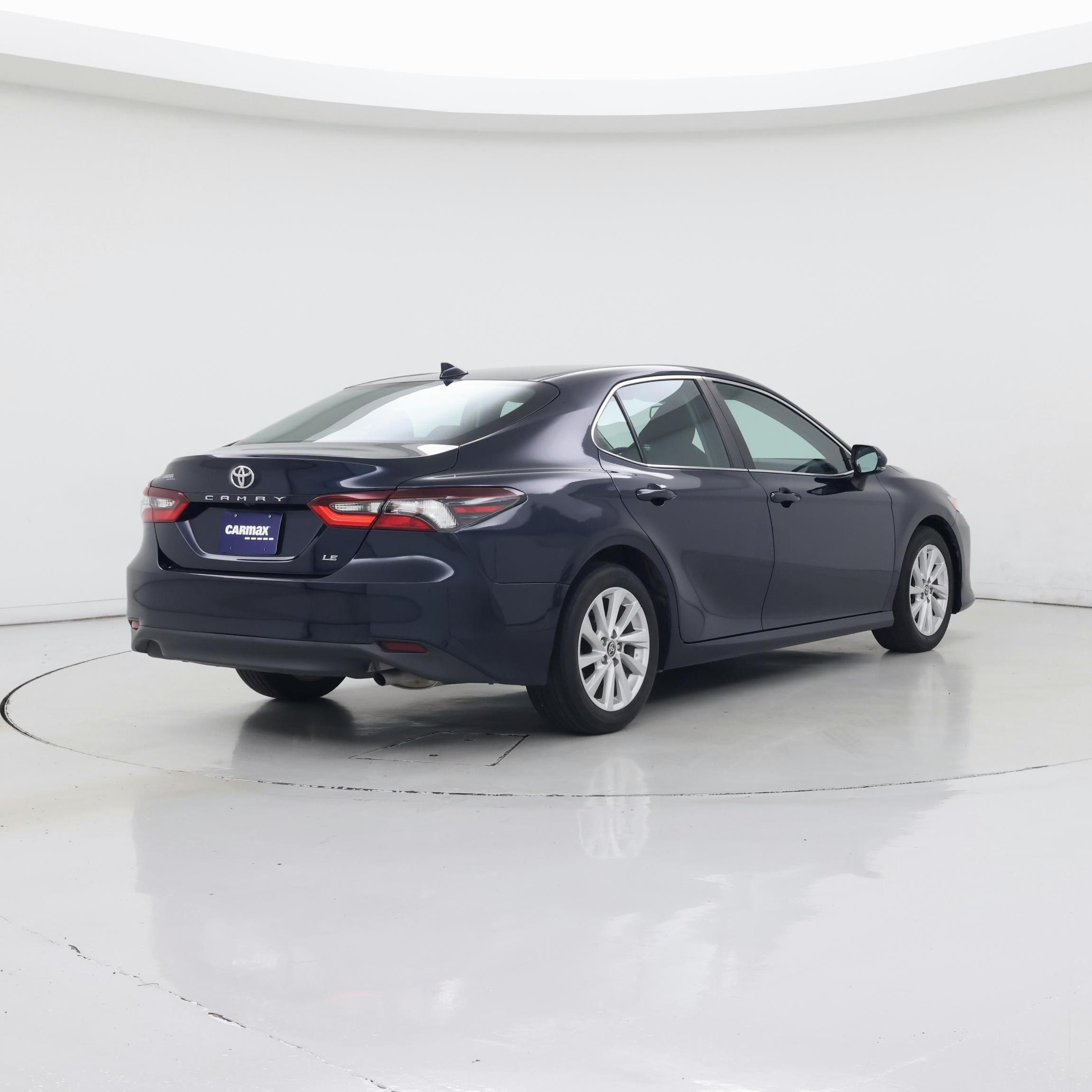 Thumbnail: 2021 Toyota Camry - 8