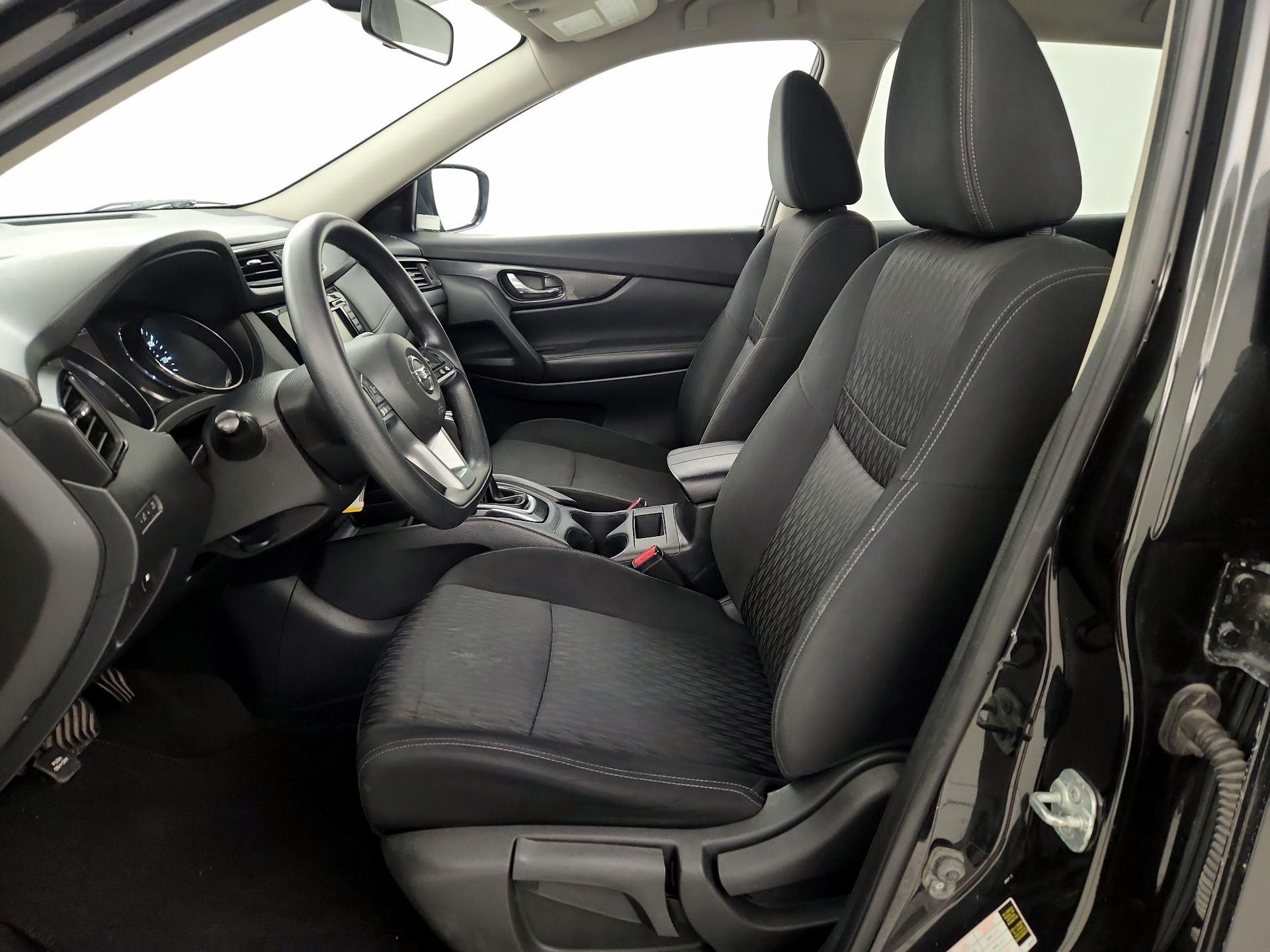 Thumbnail: 2018 Nissan Rogue - 11