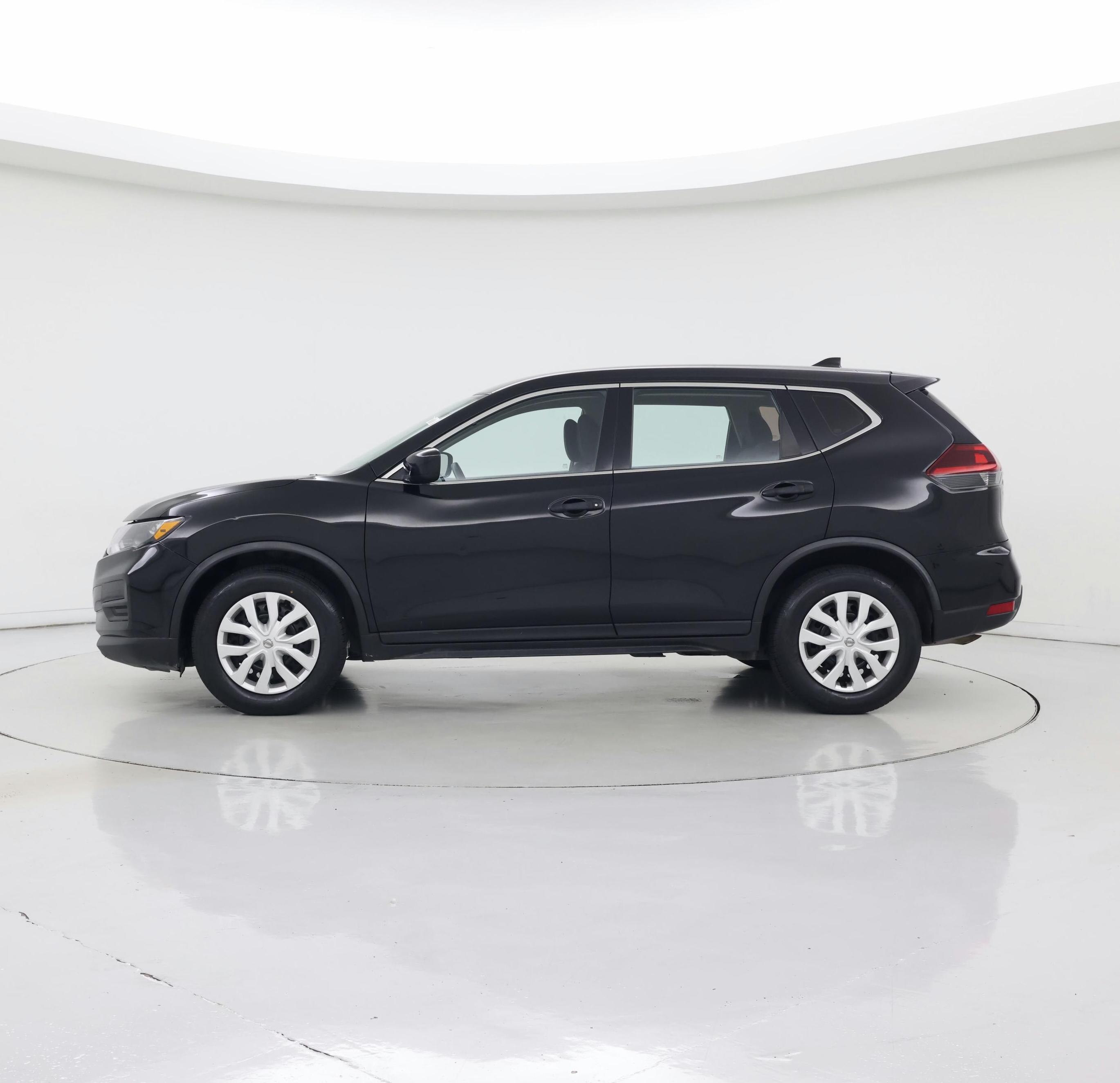 Thumbnail: 2018 Nissan Rogue - 3