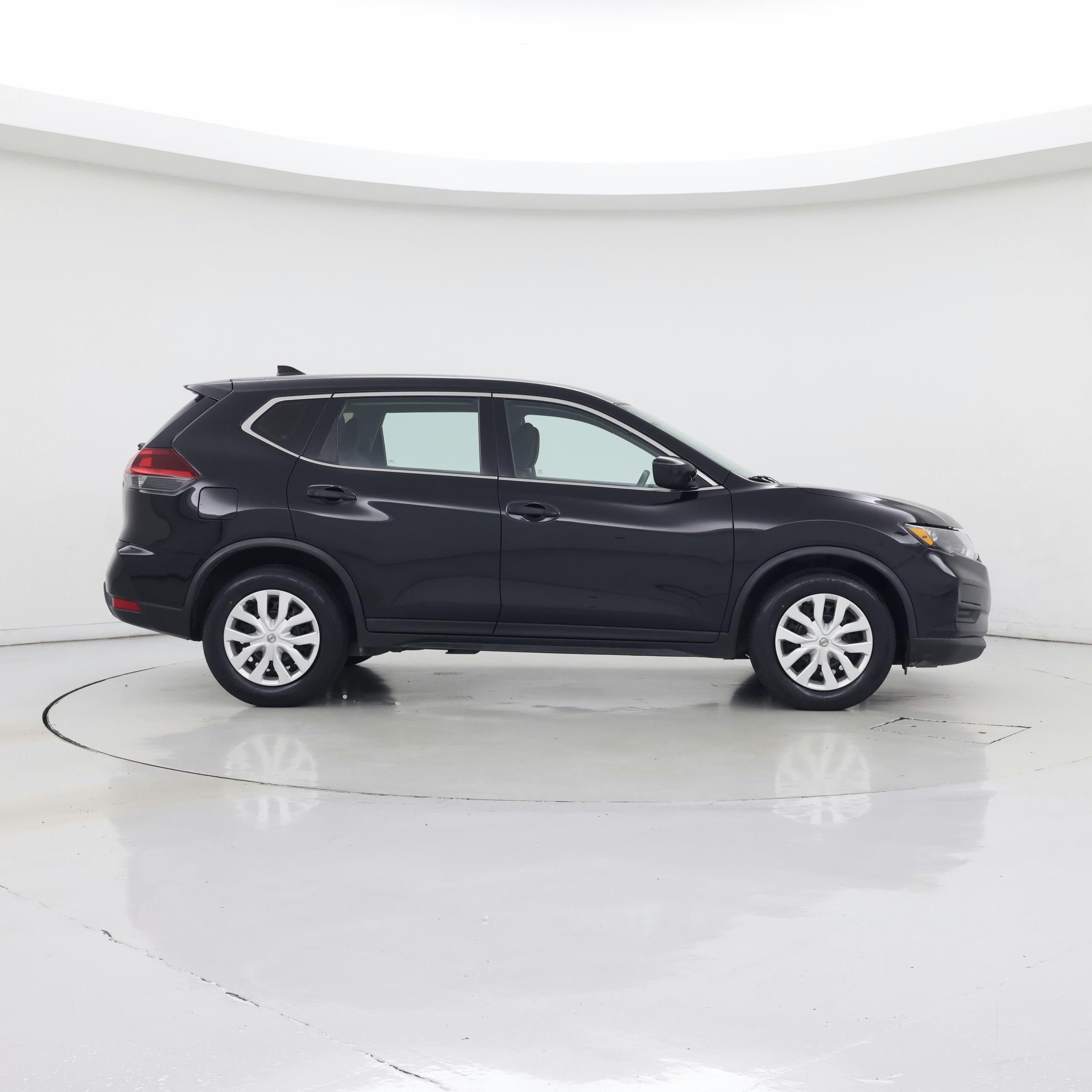 Thumbnail: 2018 Nissan Rogue - 7