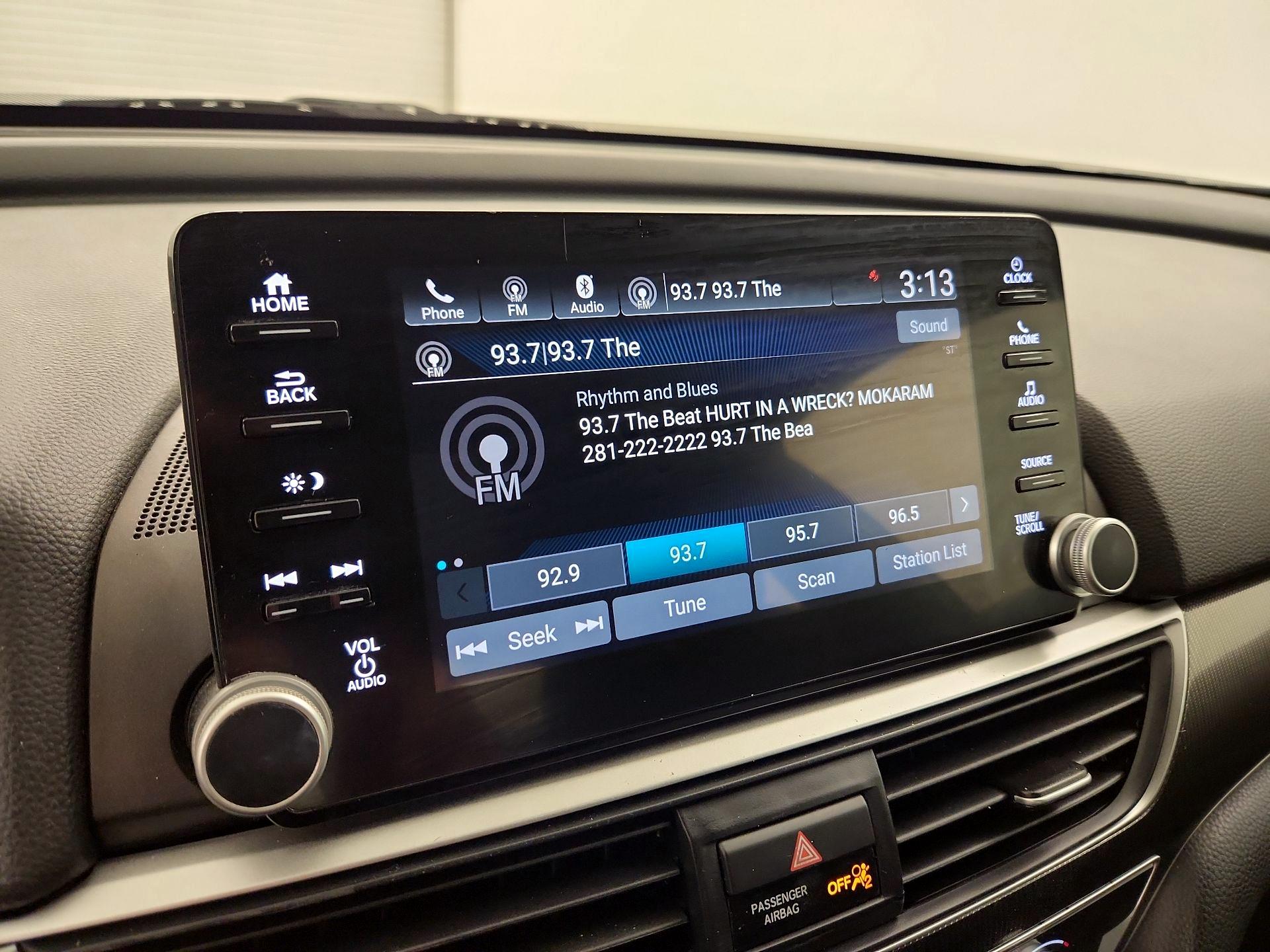 Thumbnail: 2019 Honda Accord - 15