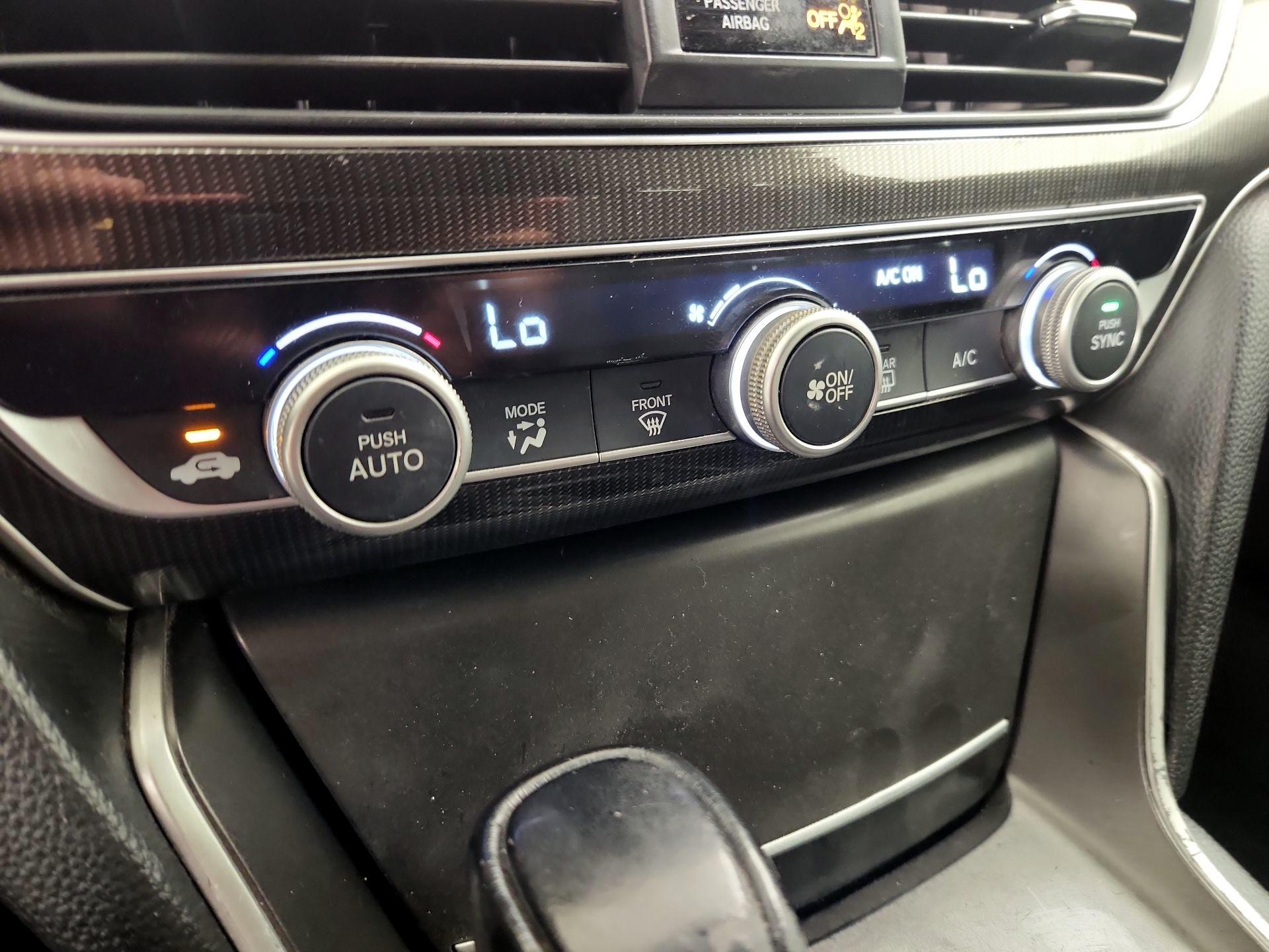 Thumbnail: 2019 Honda Accord - 16