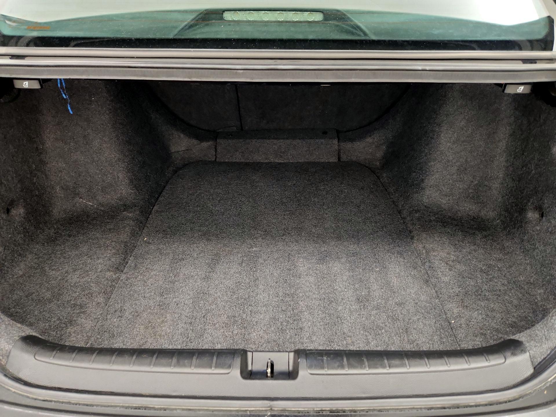 Thumbnail: 2019 Honda Accord - 20