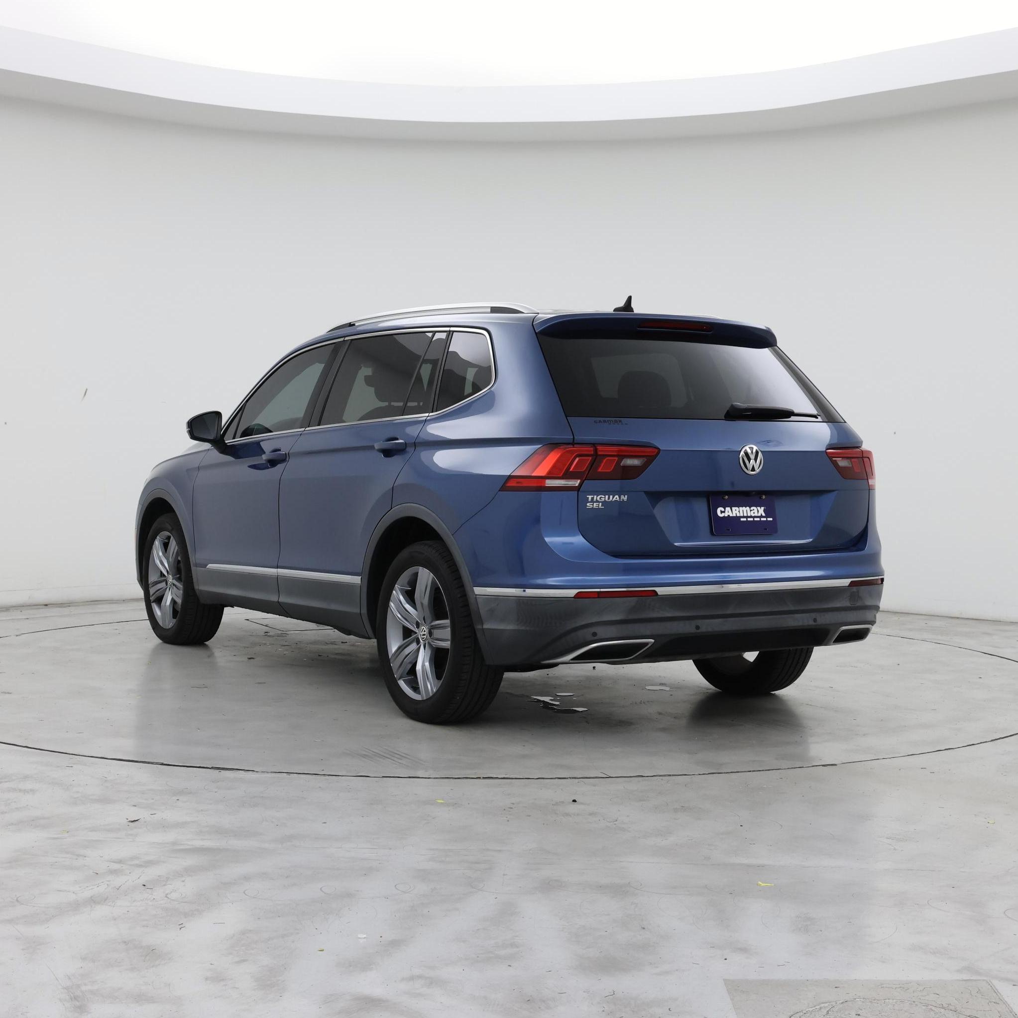 Thumbnail: 2020 Volkswagen Tiguan - 2