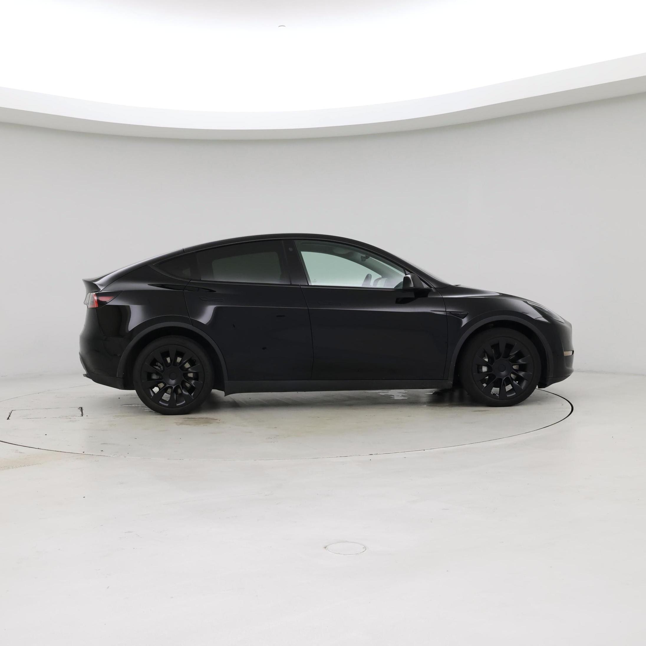 Thumbnail: 2021 Tesla Model Y - 7