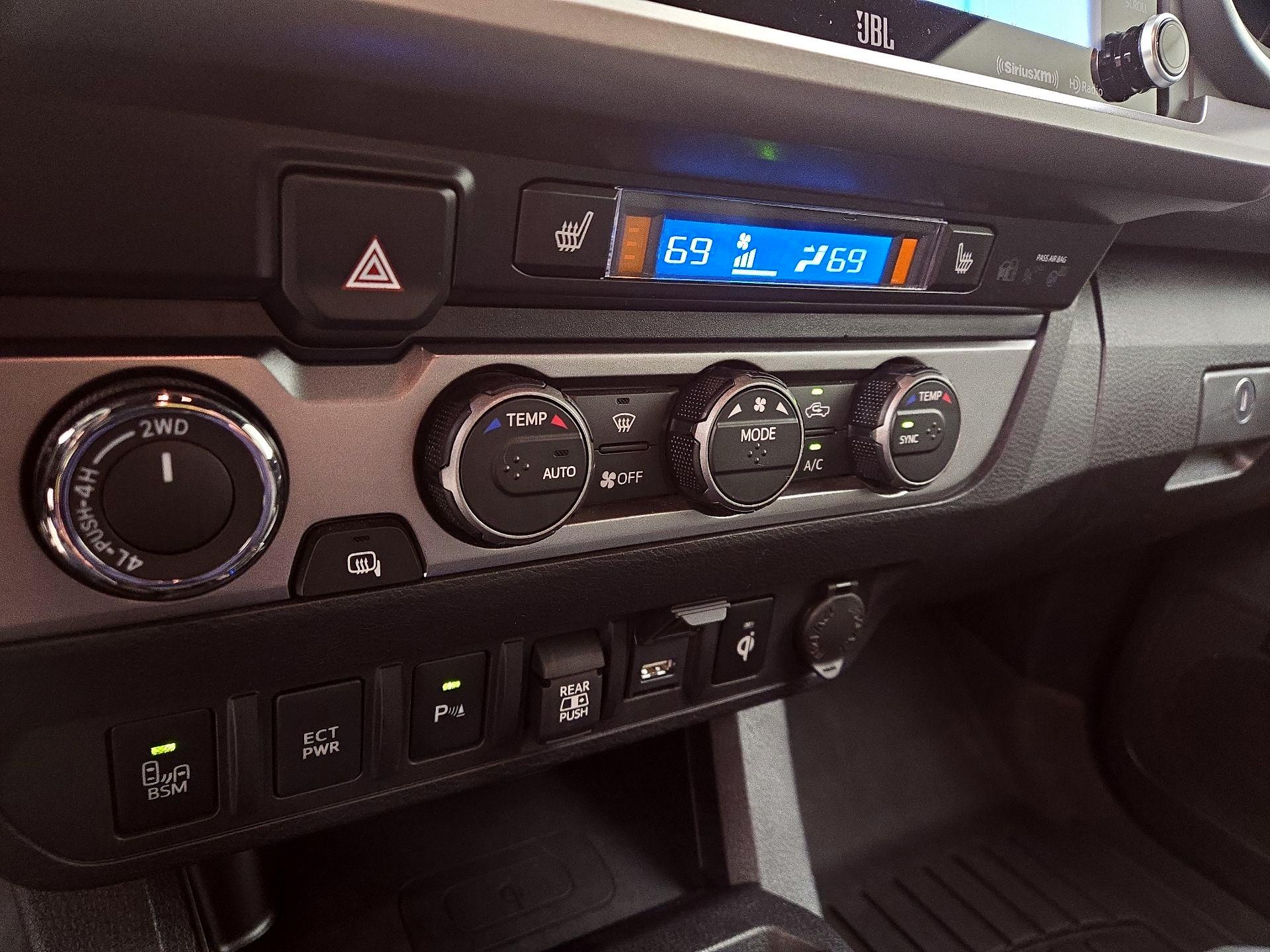 Thumbnail: 2023 Toyota Tacoma - 17