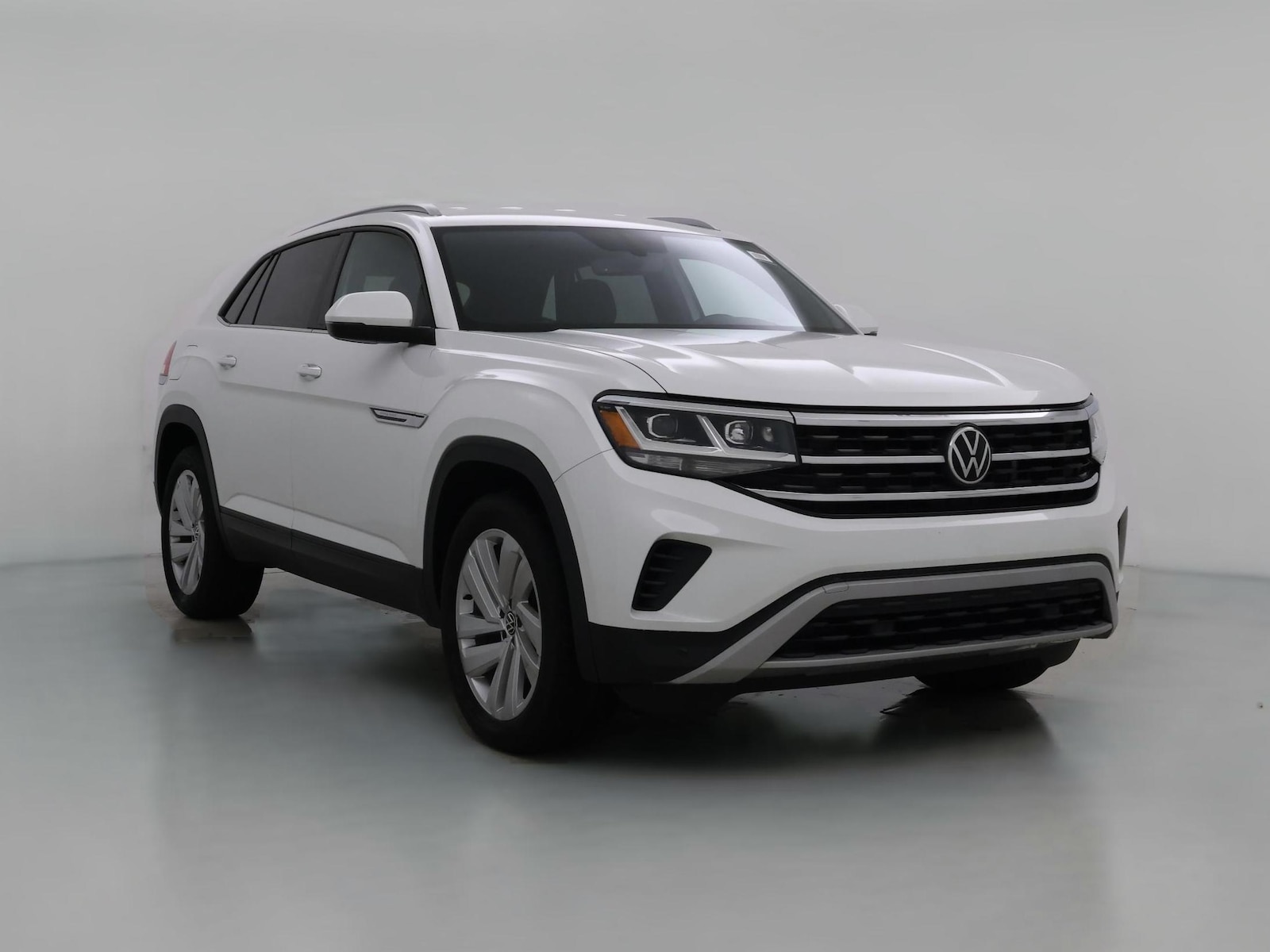 2022 Volkswagen Atlas Cross Sport SE w/Tech