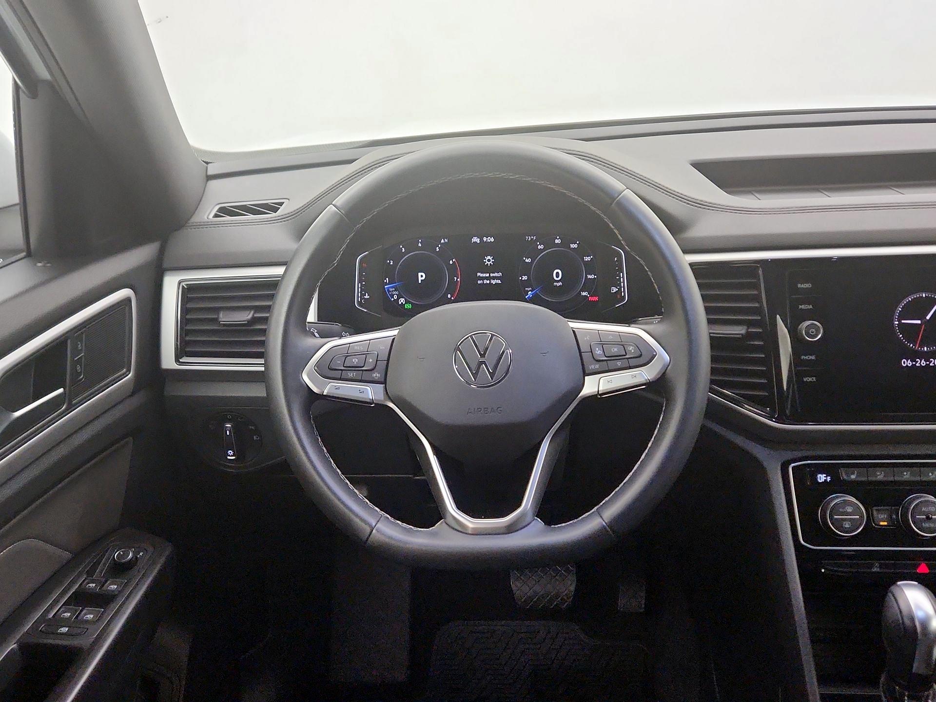 Thumbnail: 2022 Volkswagen Atlas - 10