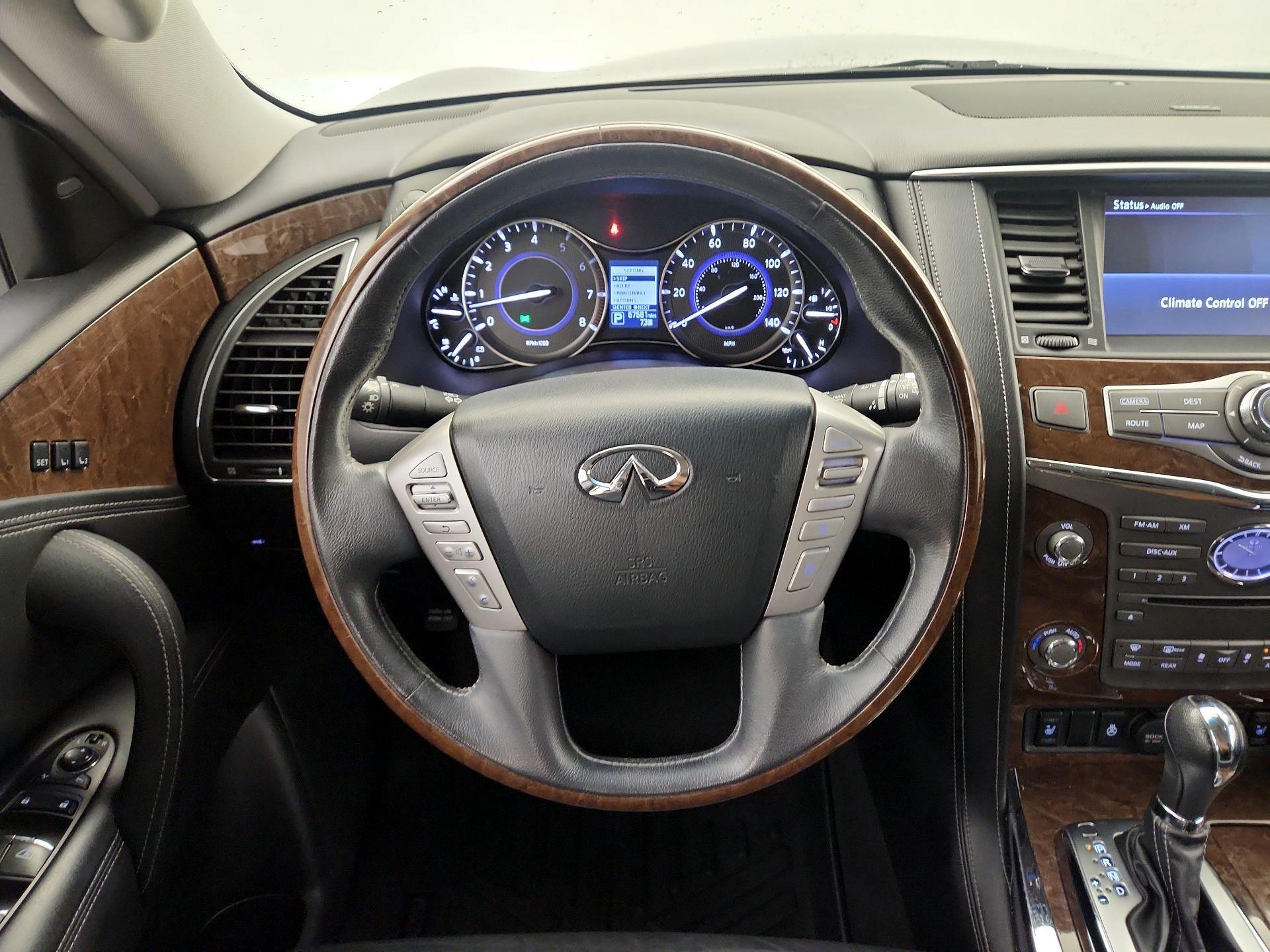 Thumbnail: 2017 INFINITI QX80 - 10