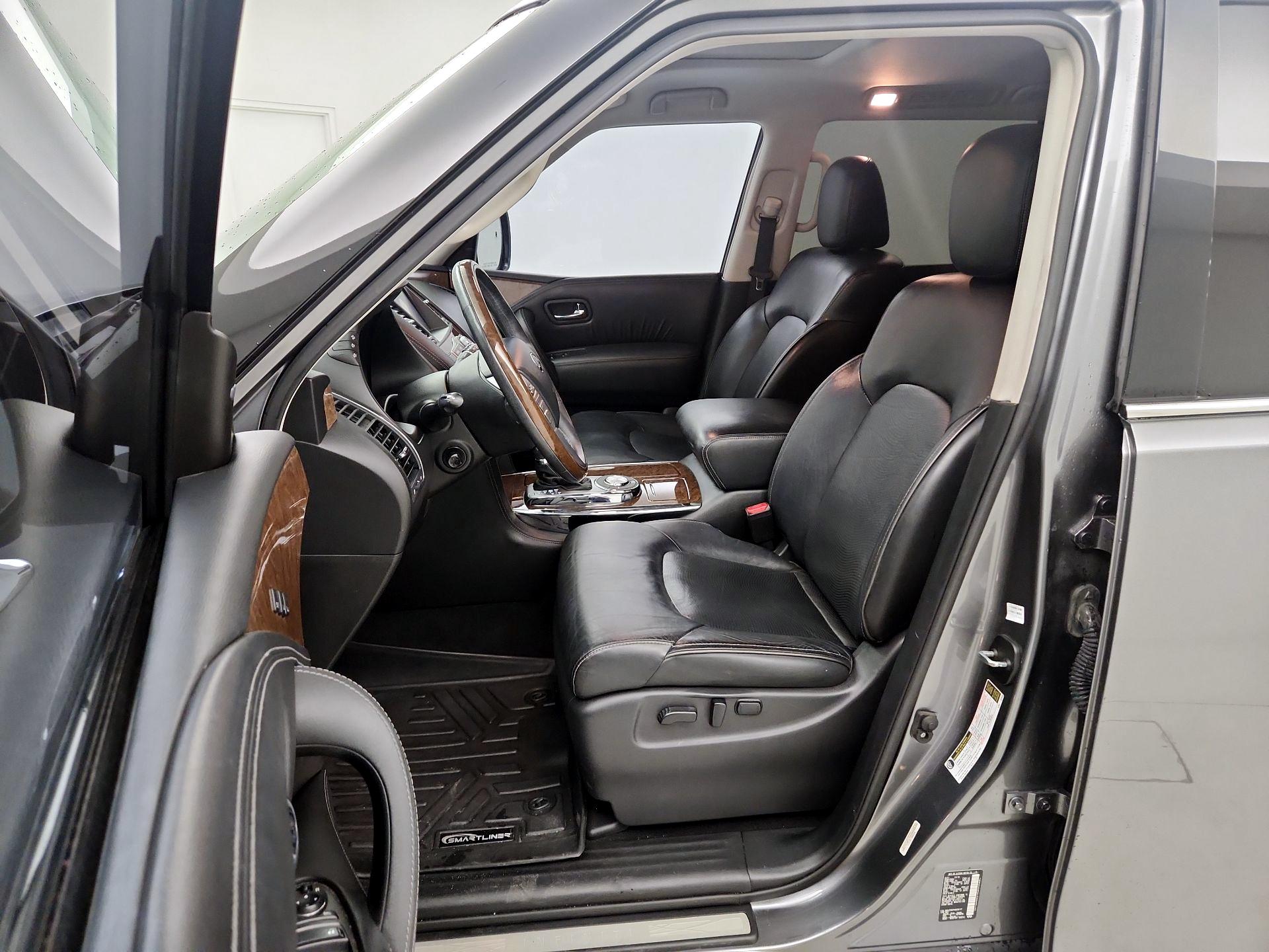 Thumbnail: 2017 INFINITI QX80 - 11