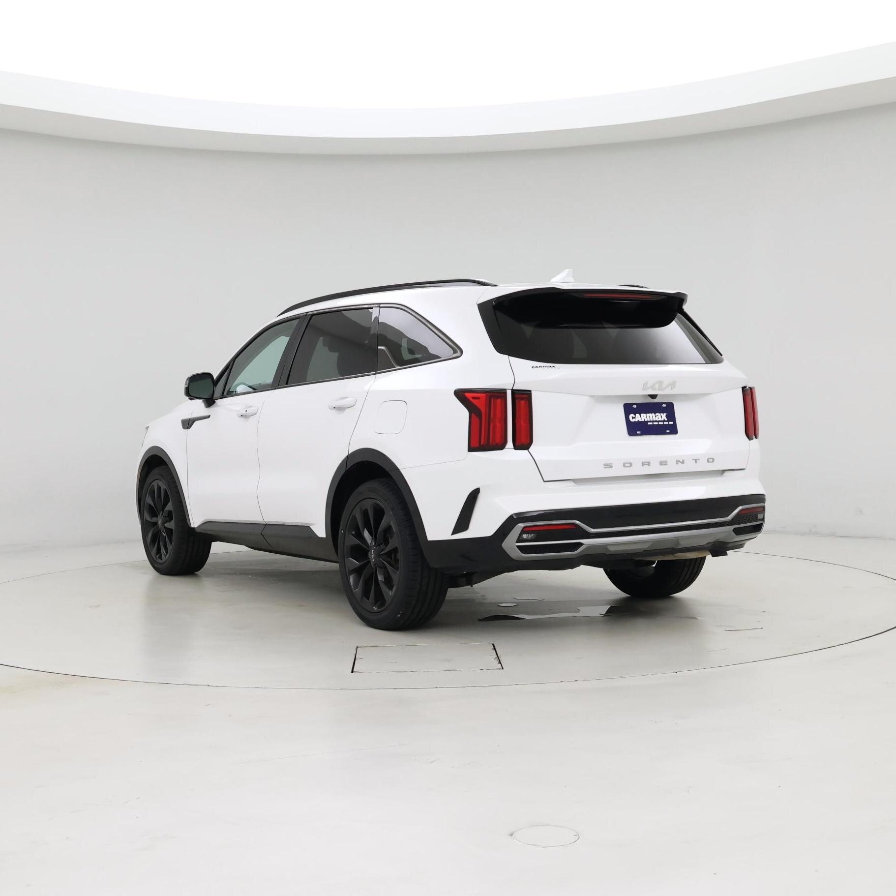 Thumbnail: 2022 Kia Sorento - 2