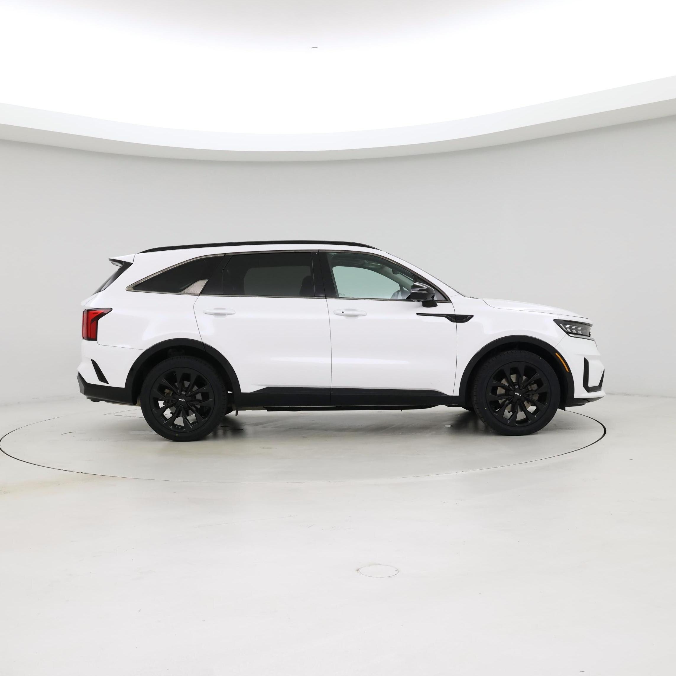 Thumbnail: 2022 Kia Sorento - 7
