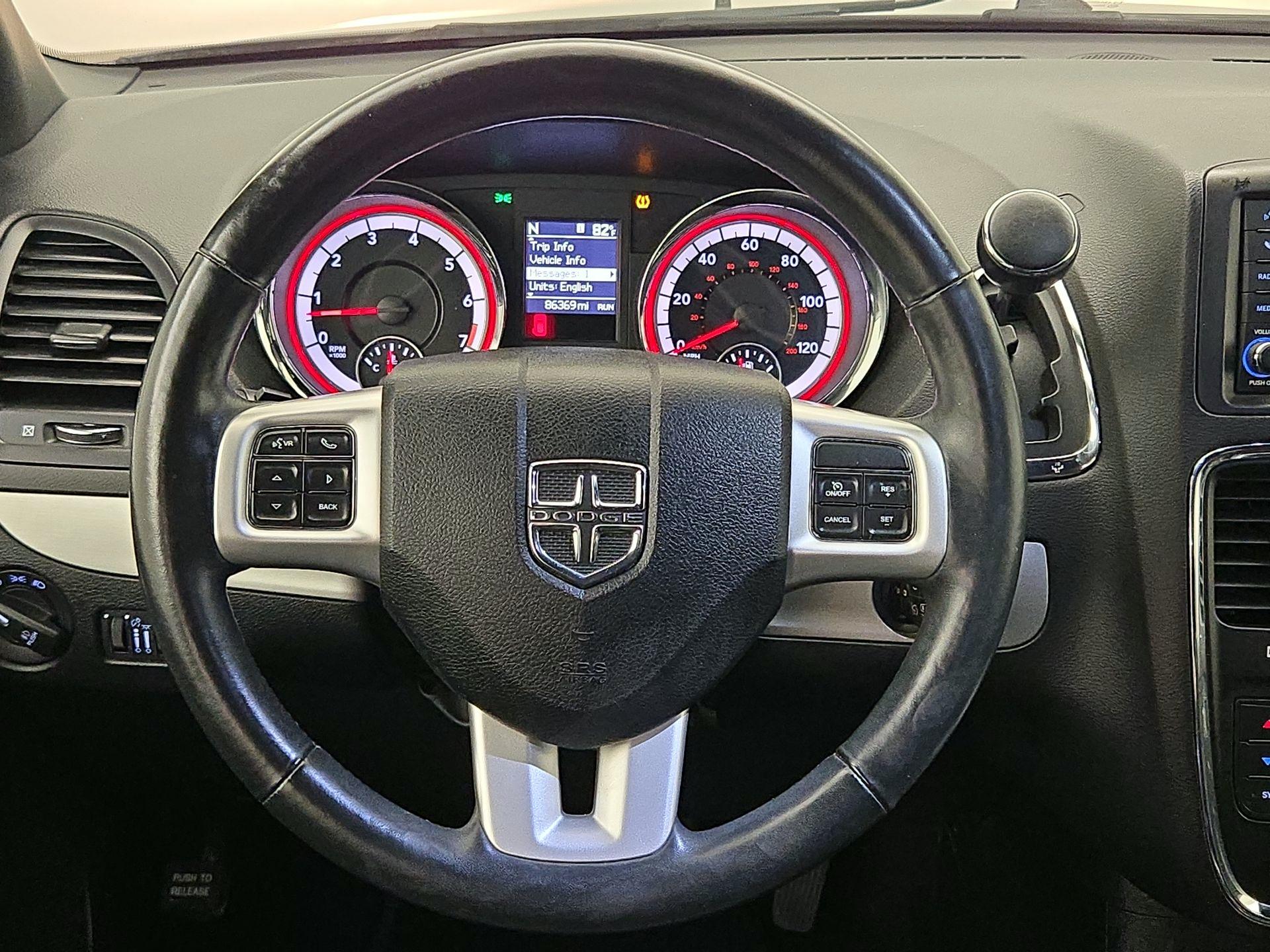 Thumbnail: 2019 Dodge Grand Caravan - 10