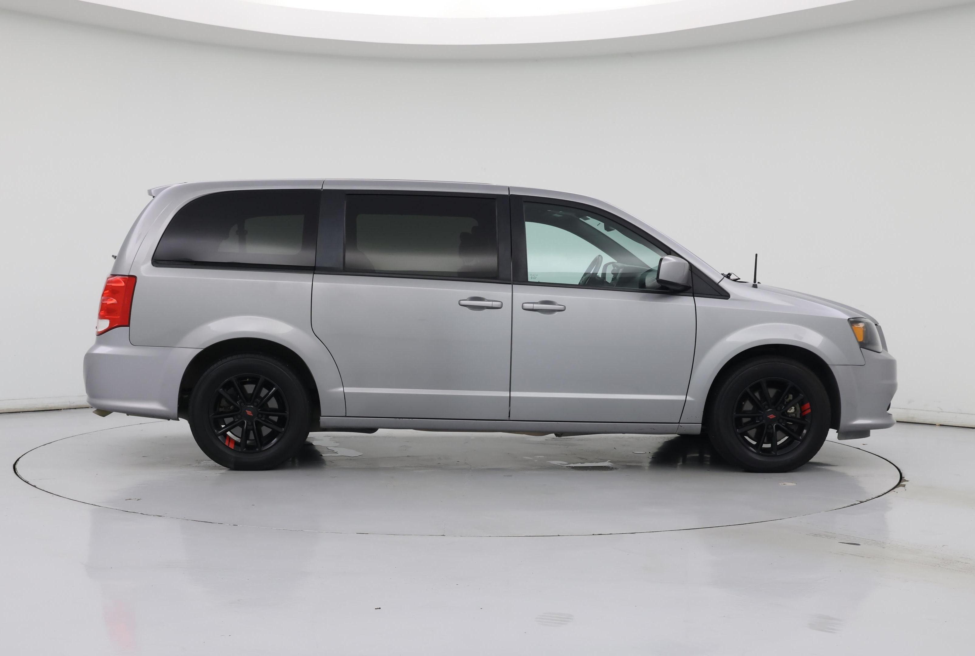 Thumbnail: 2019 Dodge Grand Caravan - 7
