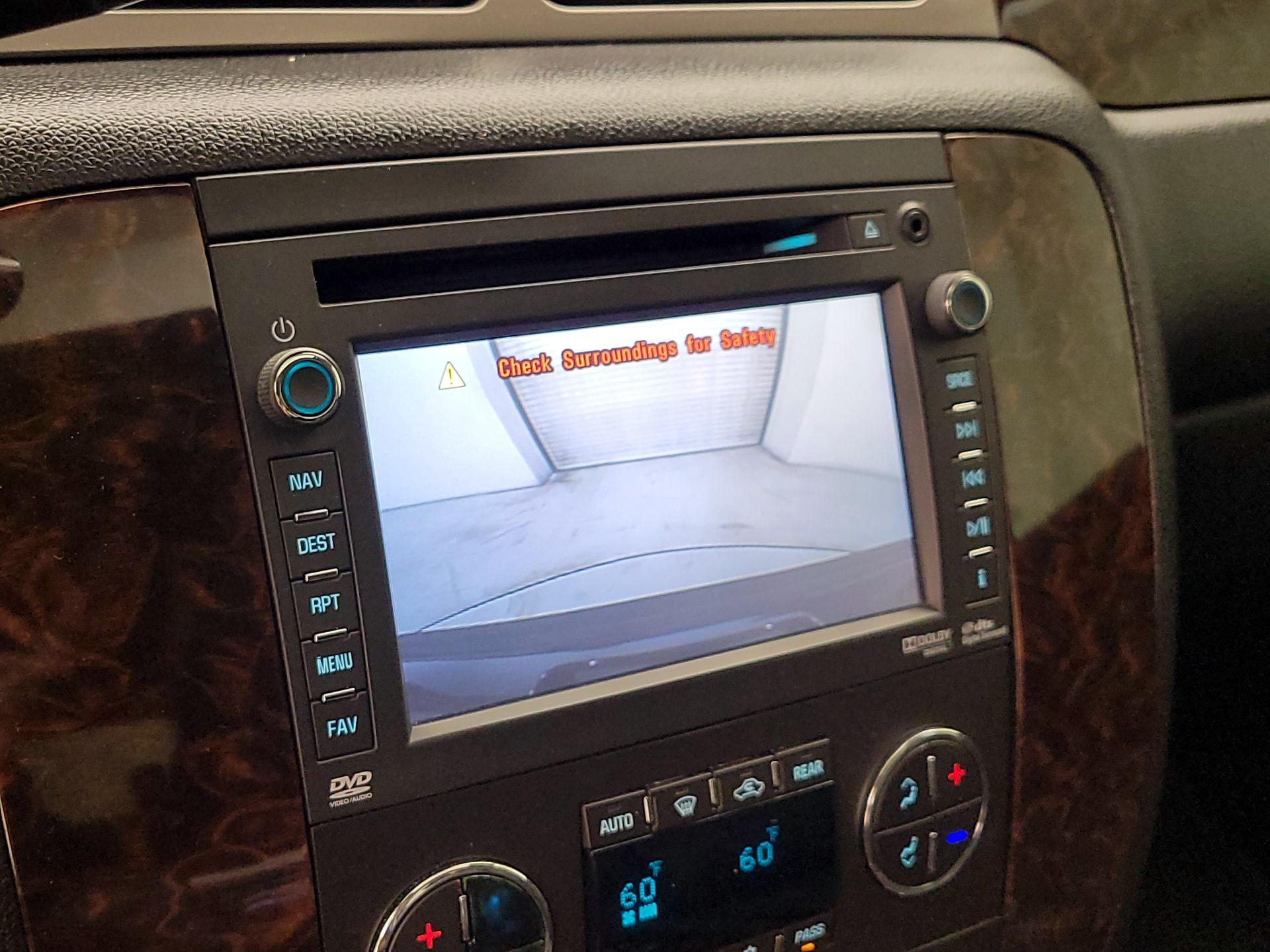 Thumbnail: 2013 GMC Yukon - 15