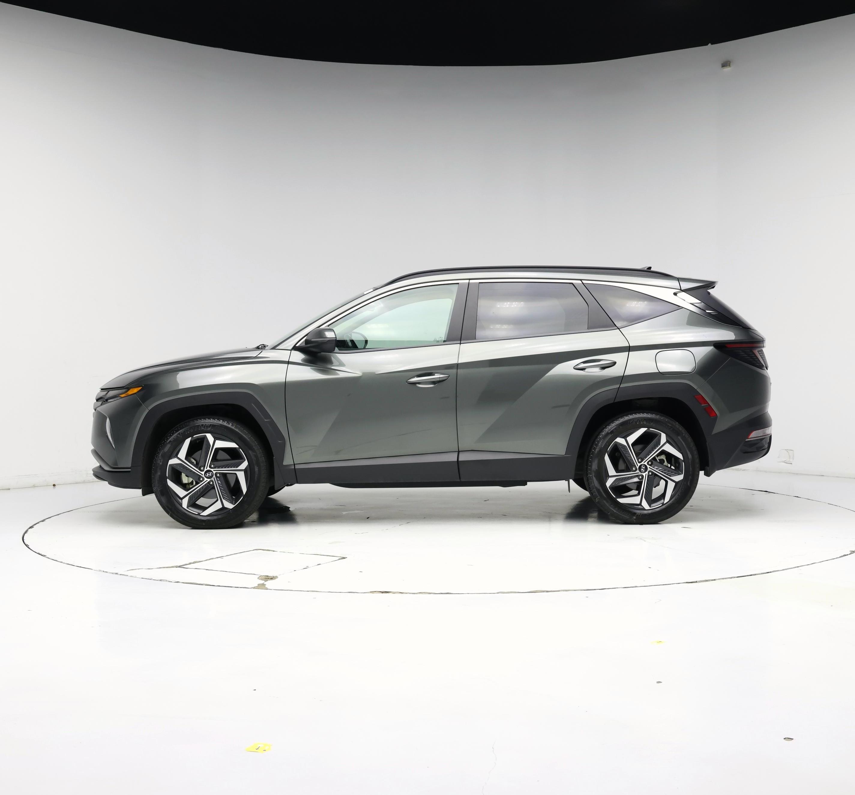 Thumbnail: 2022 Hyundai Tucson - 3
