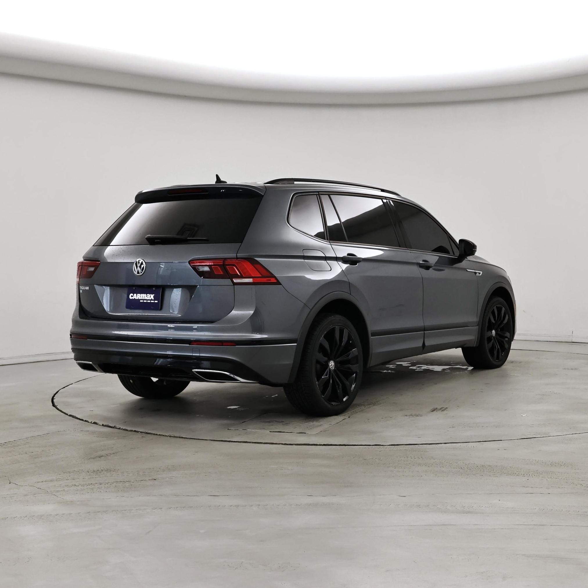 Thumbnail: 2020 Volkswagen Tiguan - 8
