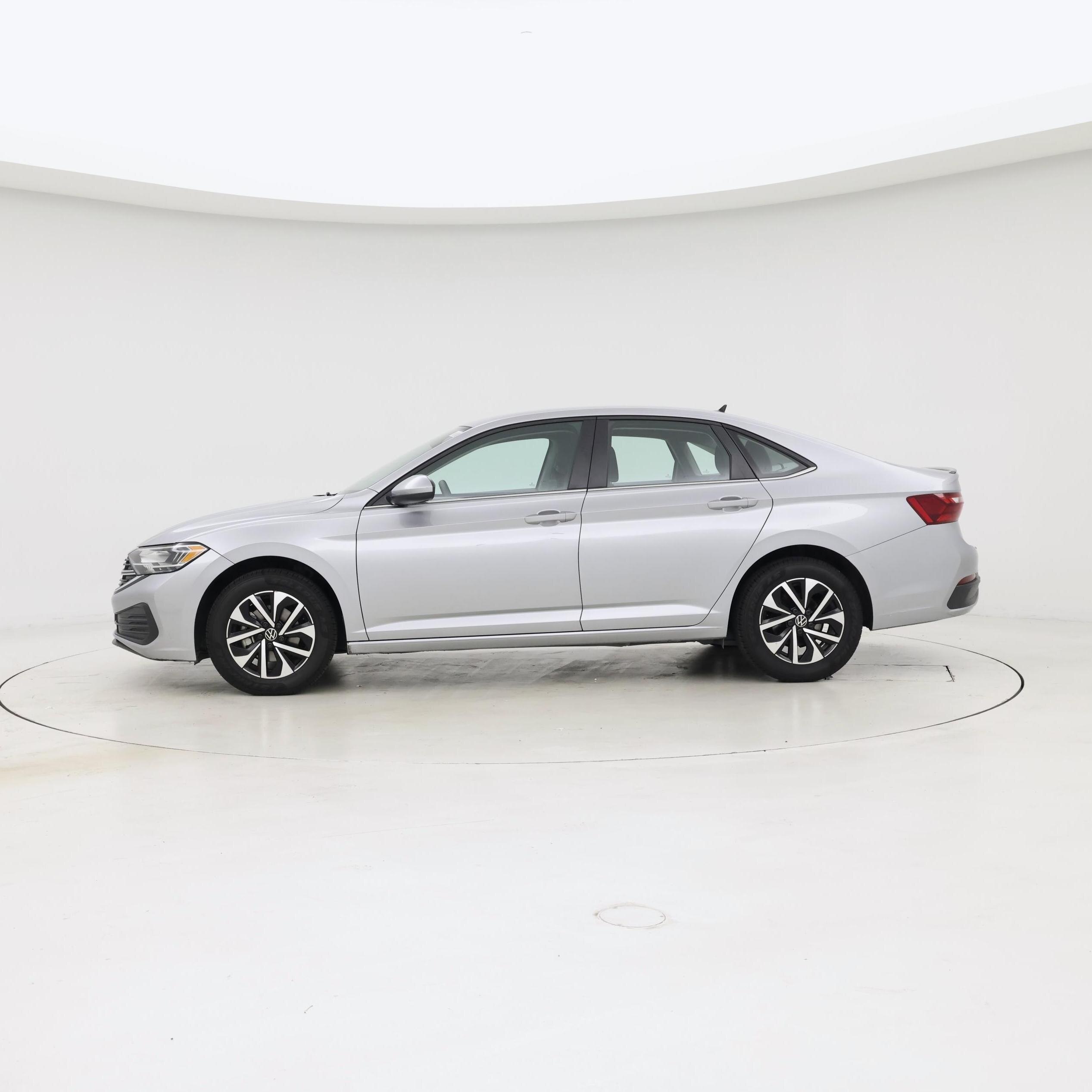 Thumbnail: 2023 Volkswagen Jetta - 3