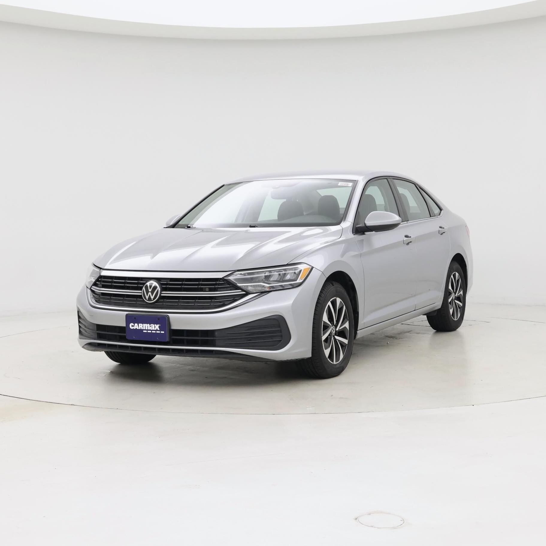 Thumbnail: 2023 Volkswagen Jetta - 4