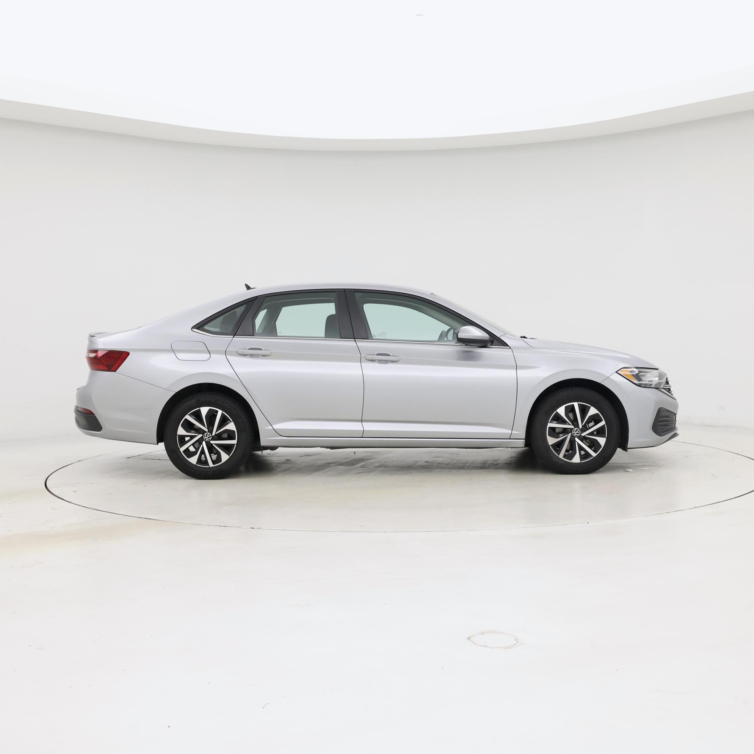 Thumbnail: 2023 Volkswagen Jetta - 7