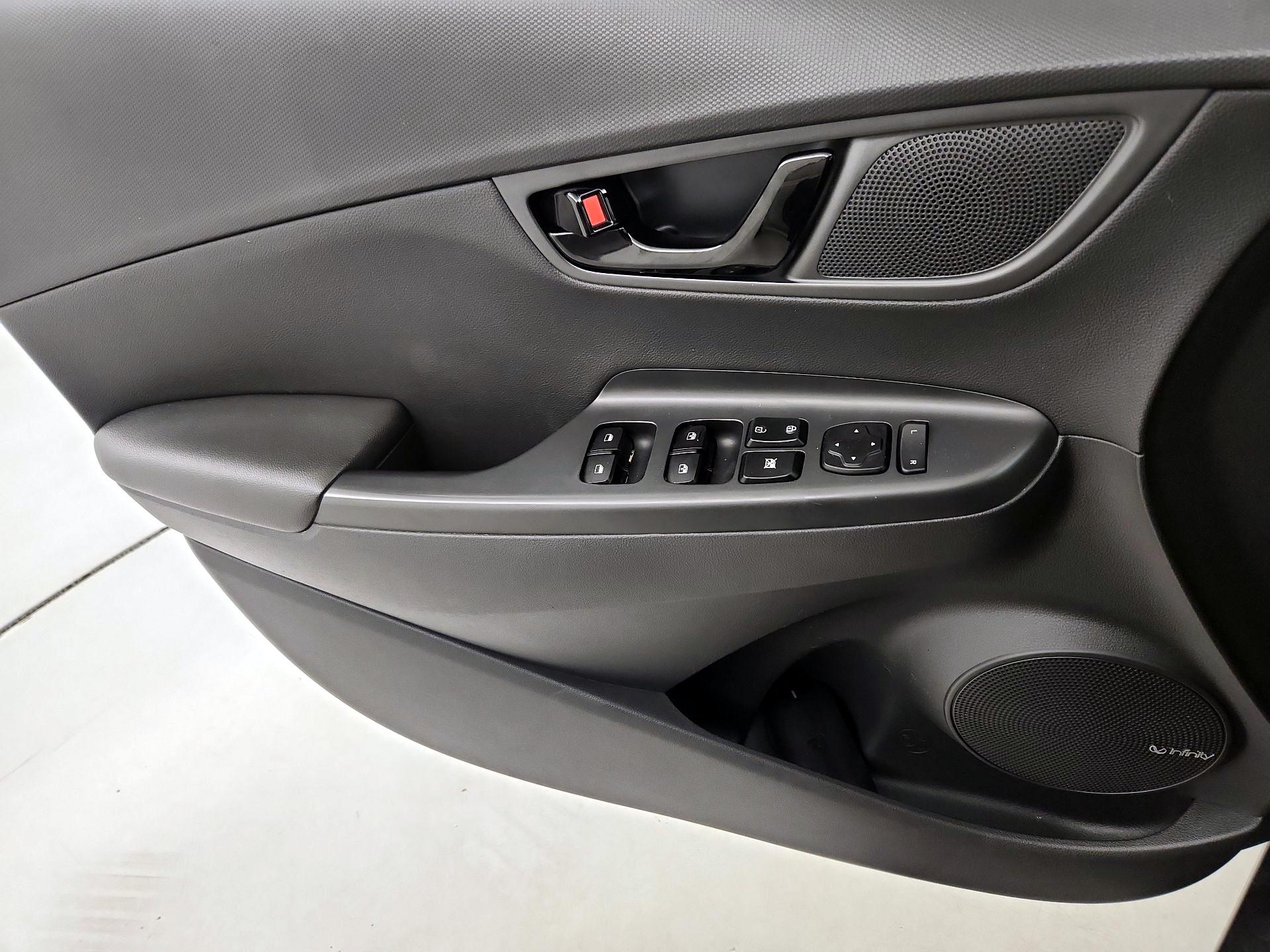 Thumbnail: 2019 Hyundai Kona - 12