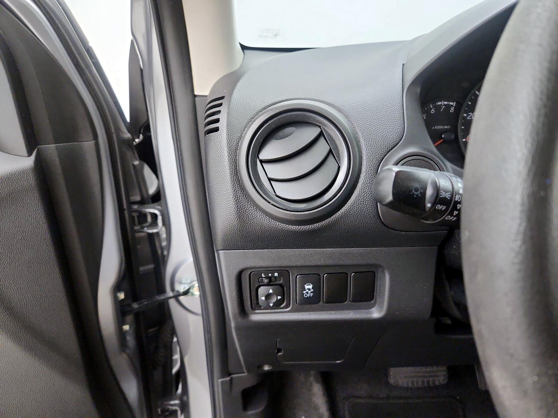 Thumbnail: 2020 Mitsubishi Mirage - 13