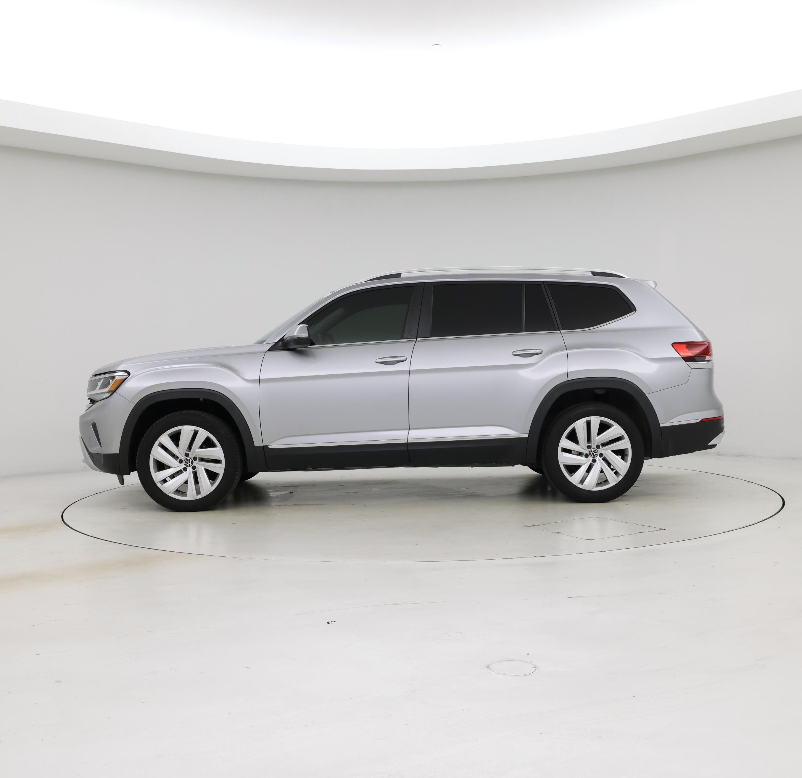 Thumbnail: 2023 Volkswagen Atlas - 3