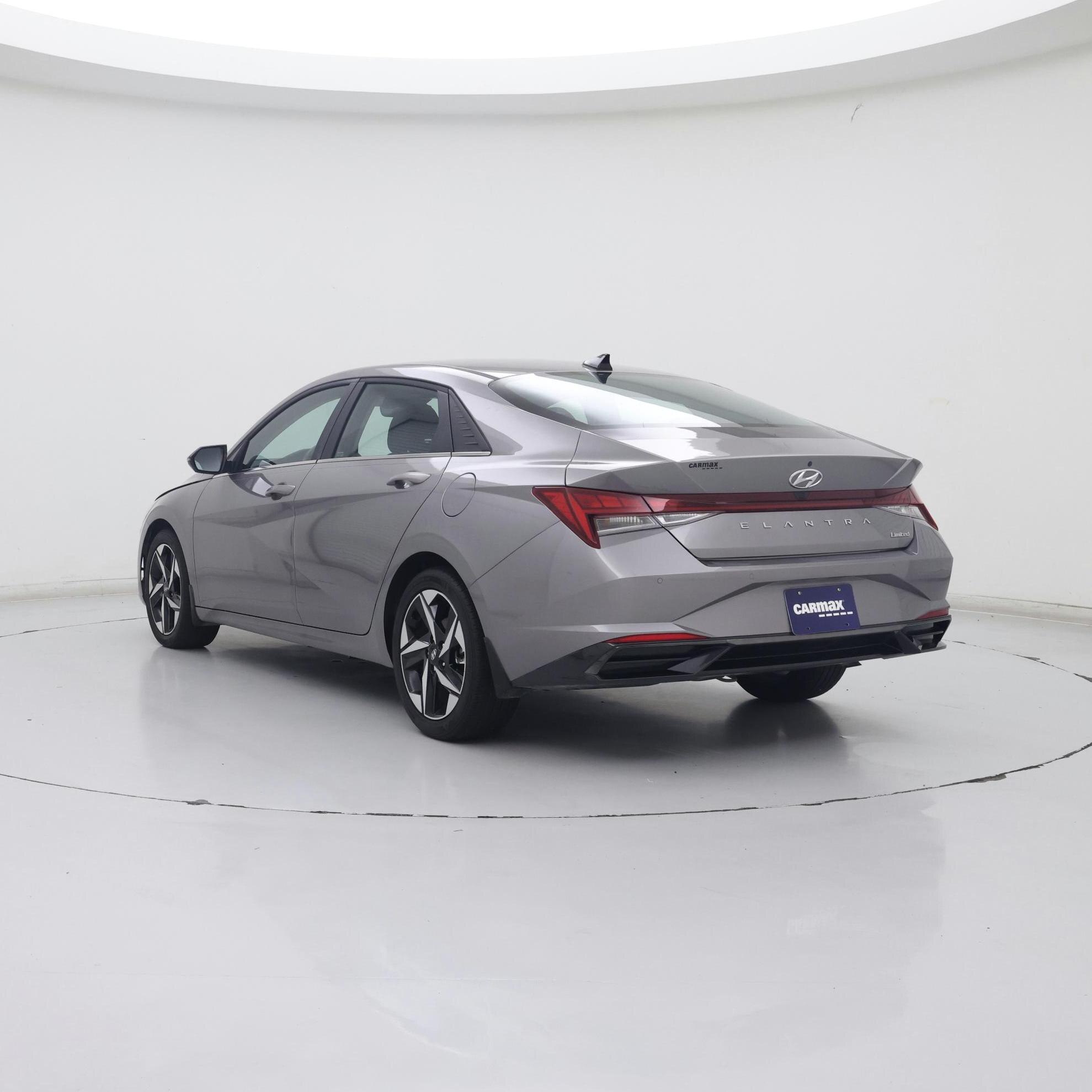 Thumbnail: 2023 Hyundai Elantra - 2