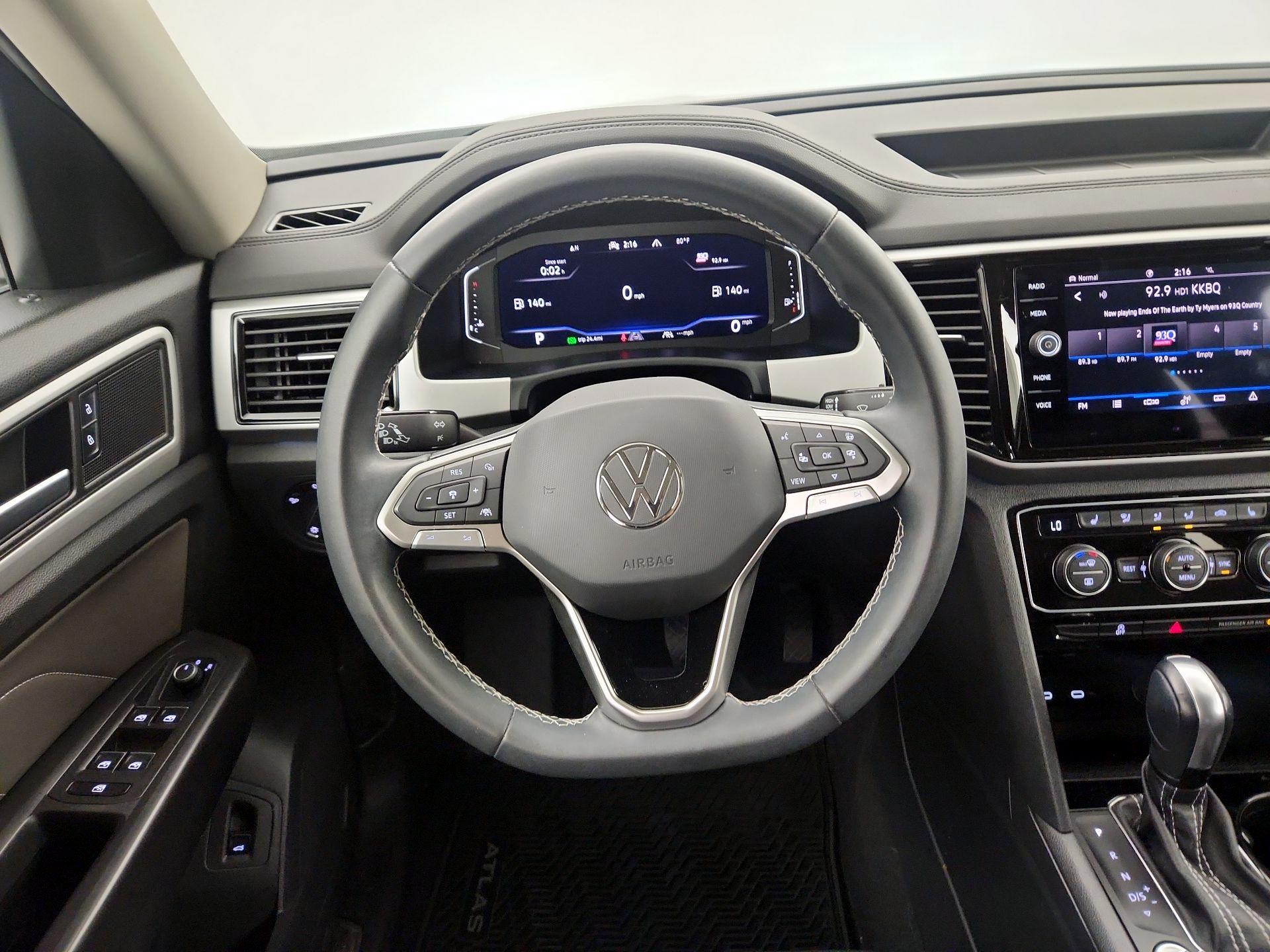 Thumbnail: 2023 Volkswagen Atlas - 10