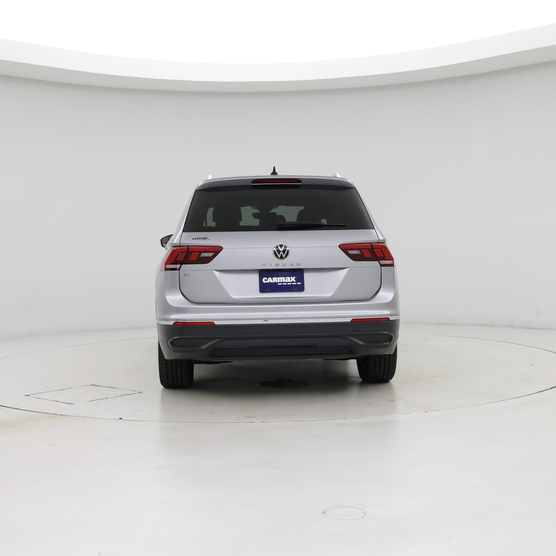 Thumbnail: 2022 Volkswagen Tiguan - 6