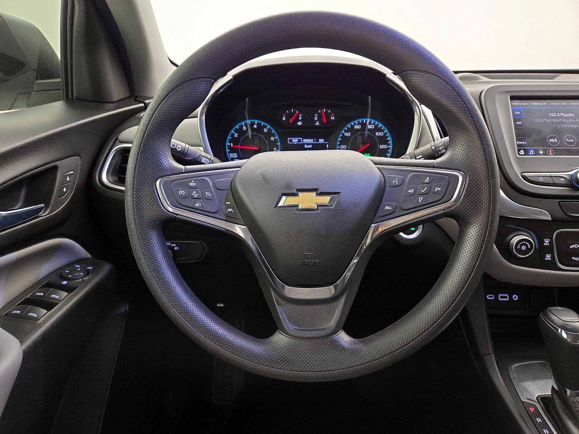Thumbnail: 2021 Chevrolet Equinox - 10