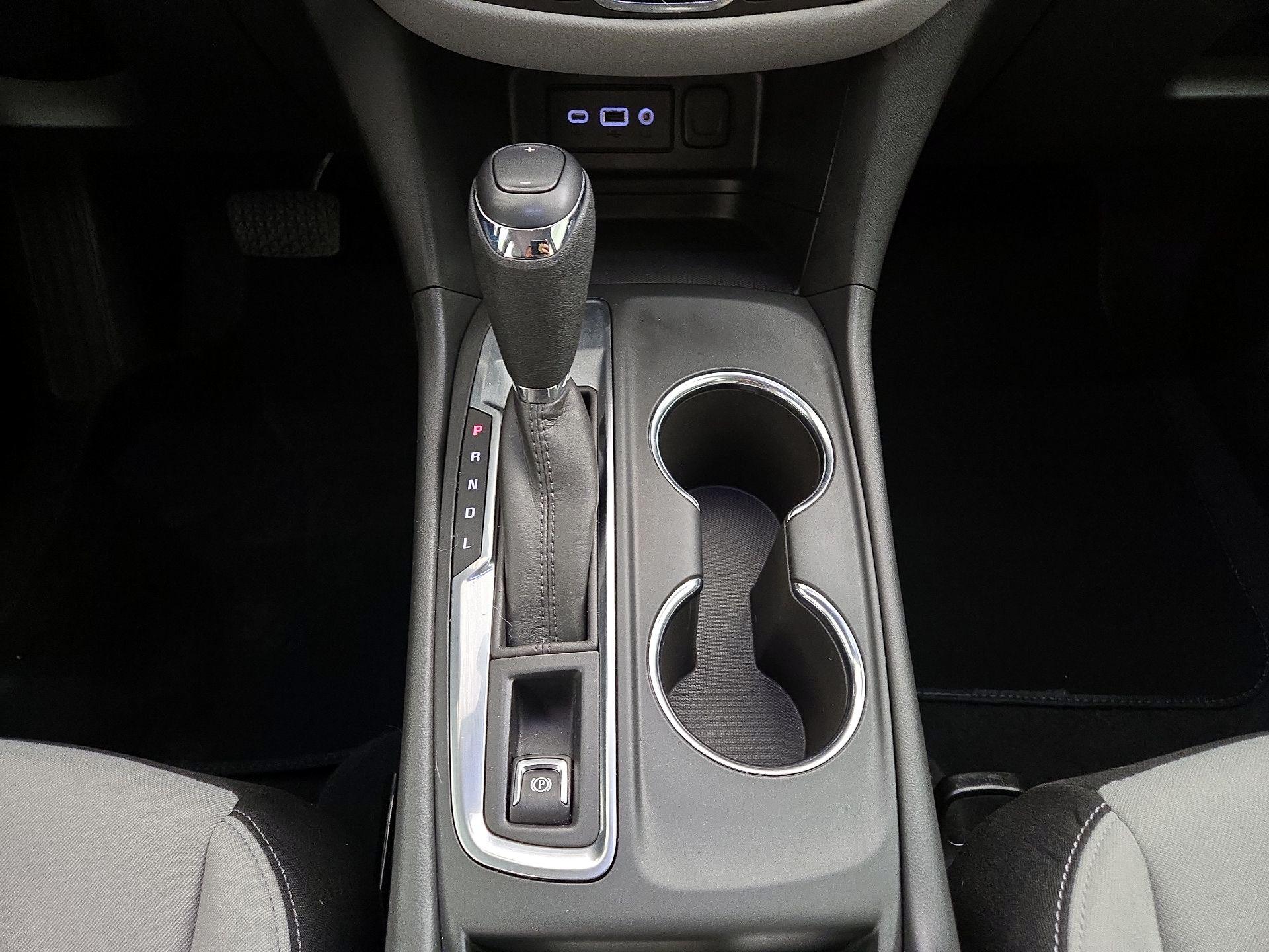 Thumbnail: 2021 Chevrolet Equinox - 17